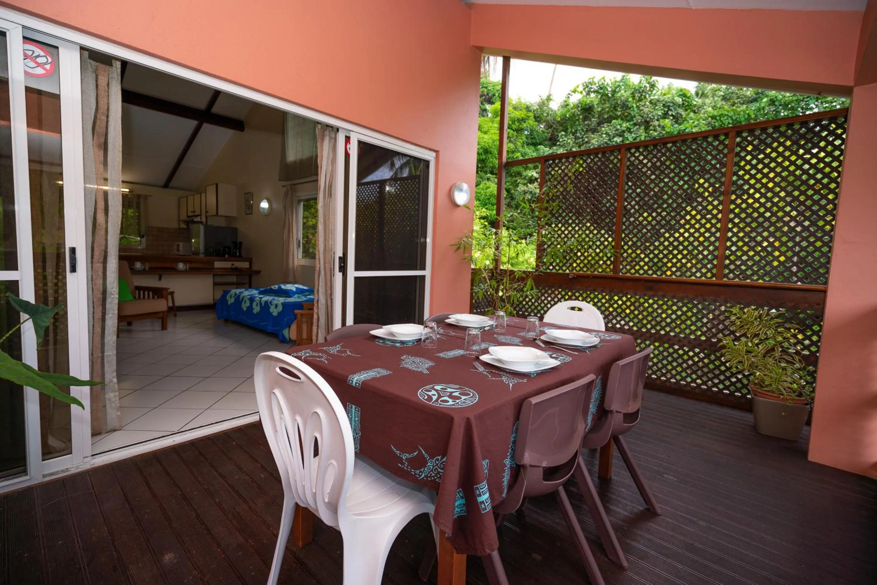 Patio in BORA BORA HOLIDAY'S LODGE