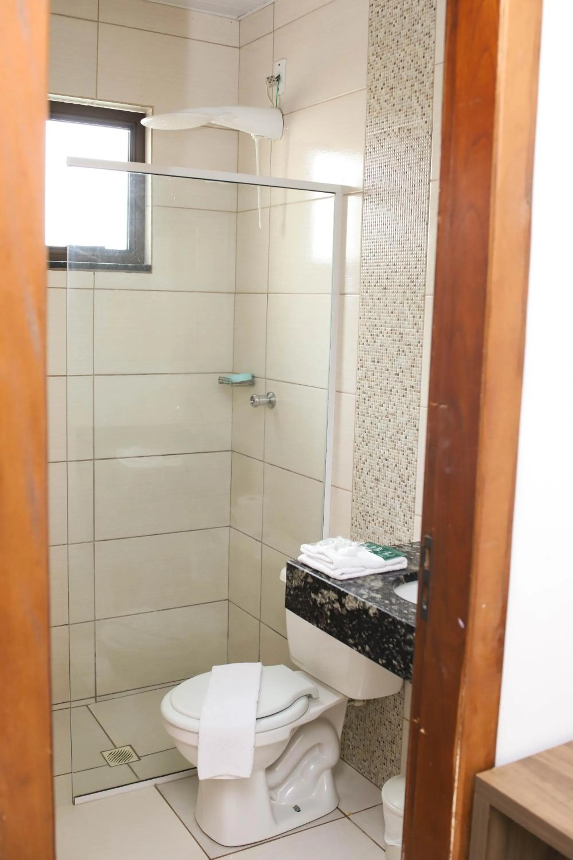 Bathroom in Hotel Holiday Foz