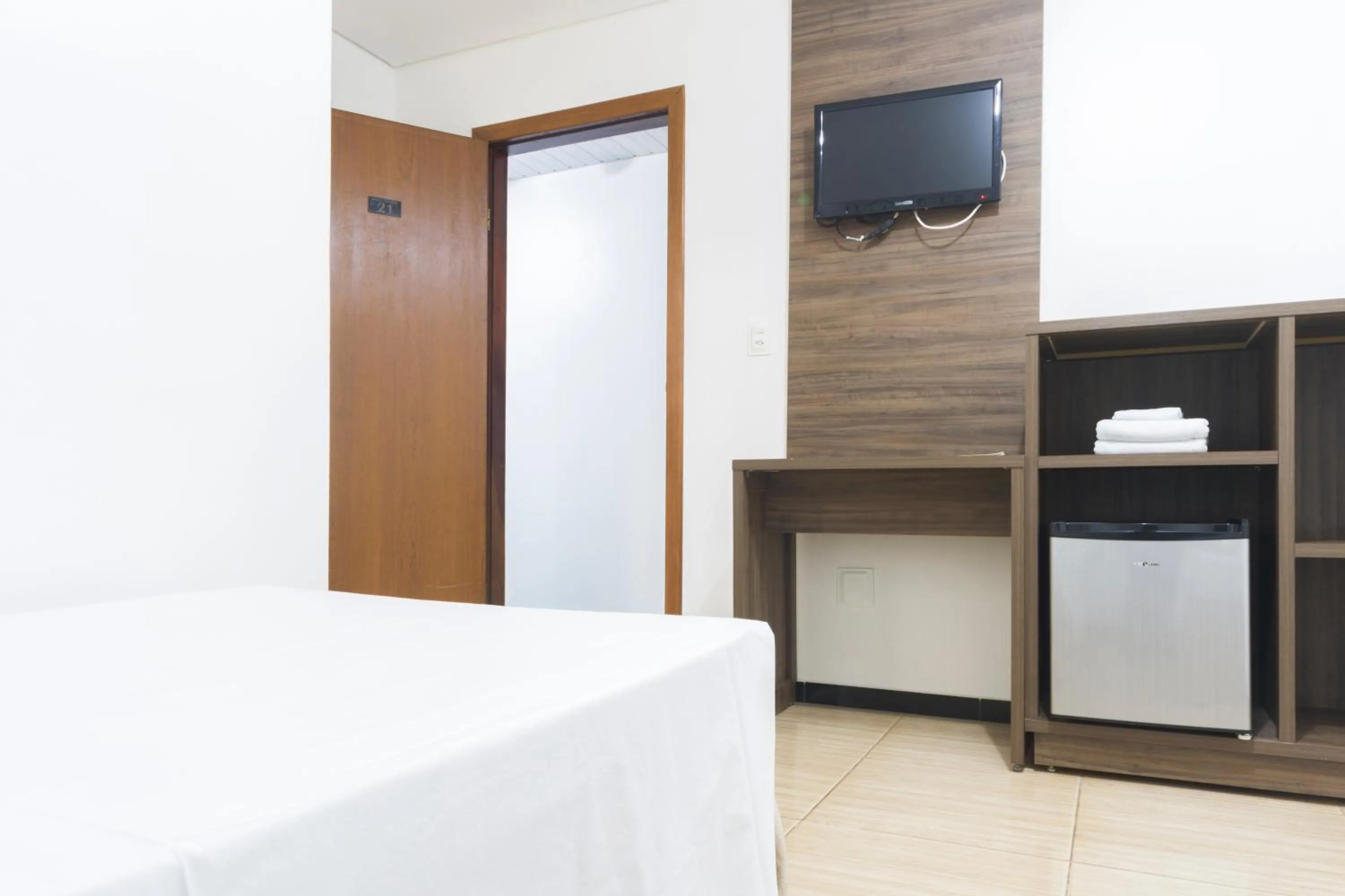 Bedroom, Bed in Hotel Holiday Foz