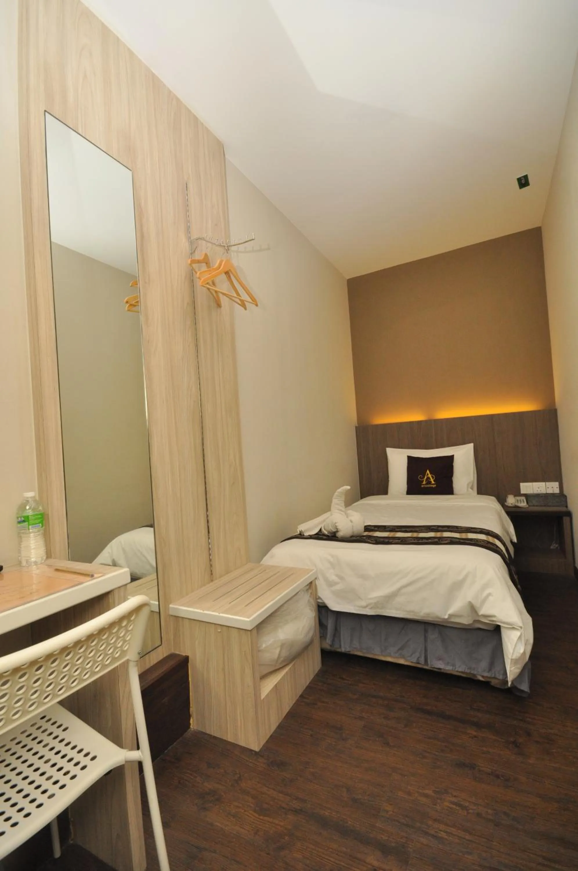 Bed in Art Cottage Hotel