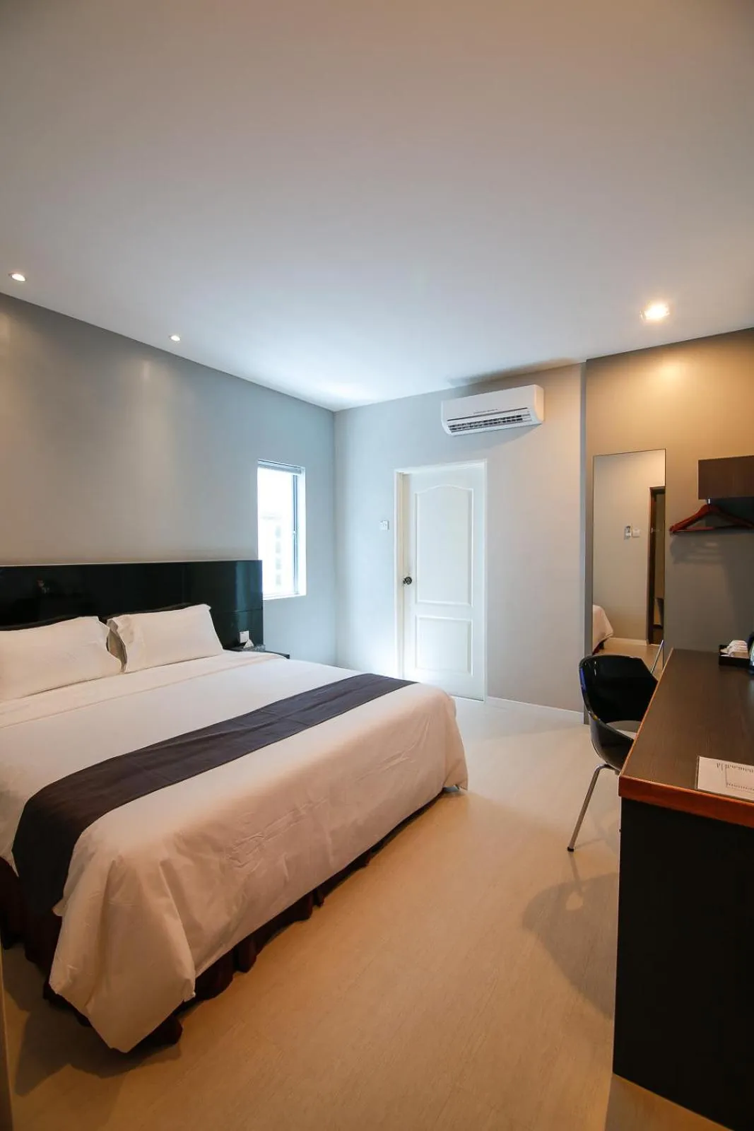 Bed in Art Cottage Hotel