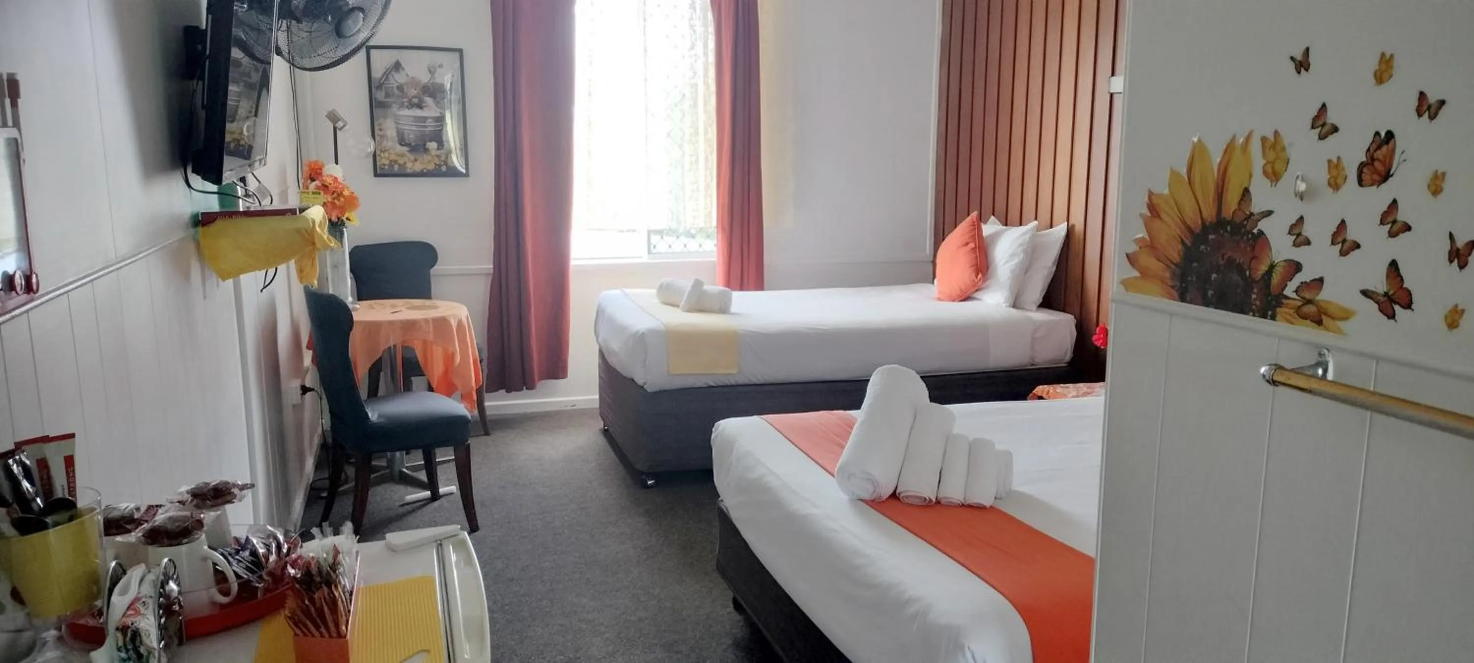 Bed in Nationwide Motel