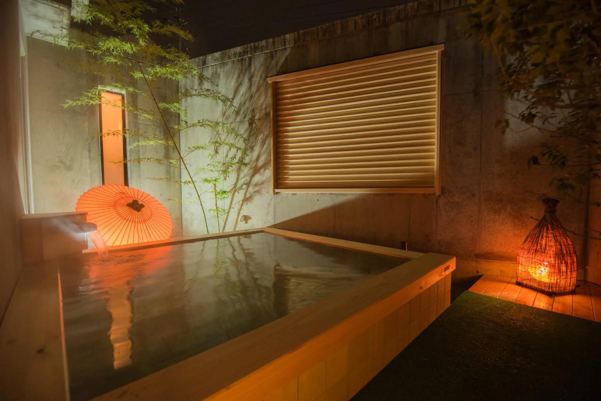 Hot Spring Bath in Kamei no Yu