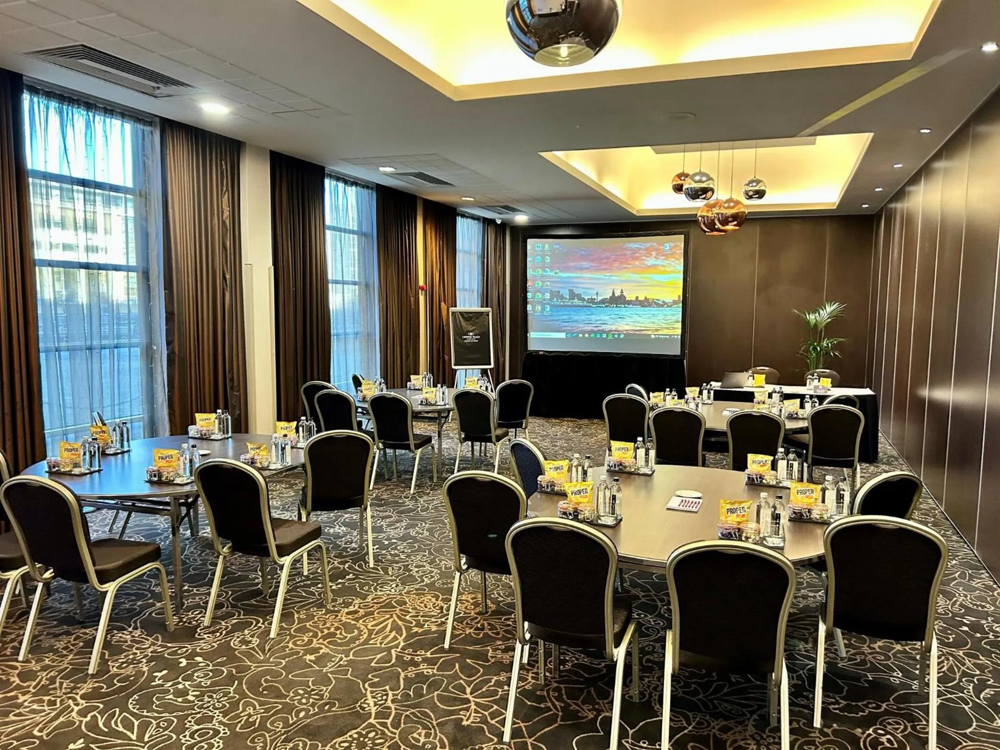 Meeting/conference room in Crowne Plaza Liverpool City Centre by IHG