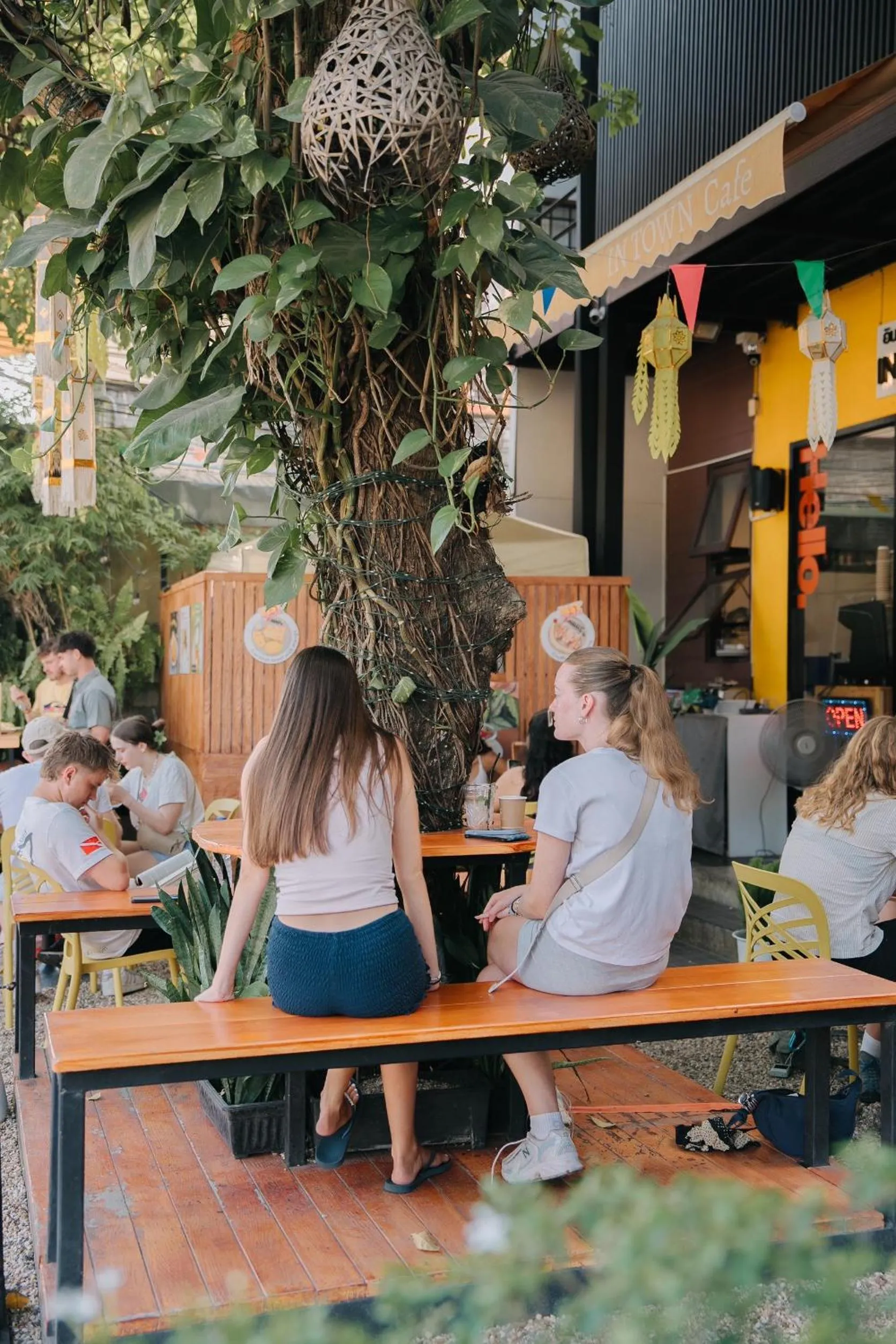 Restaurant/places to eat in Le Canal Boutique House