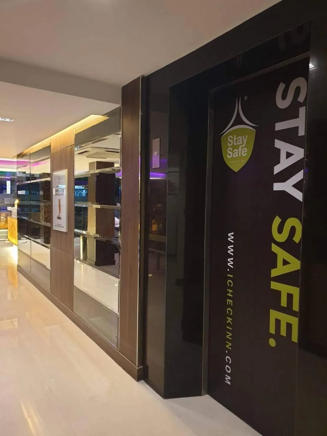 Logo/Certificate/Sign in iCheck inn Nana by Aspira