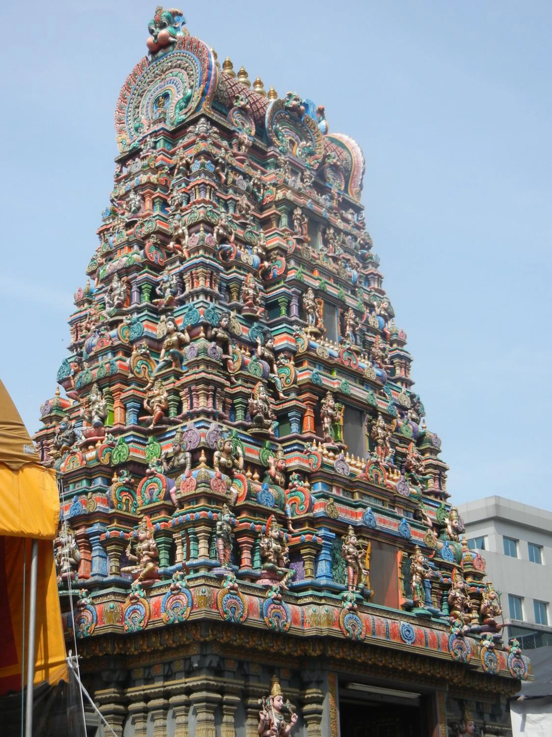 Nearby landmark in iCheck inn Gems Center Silom