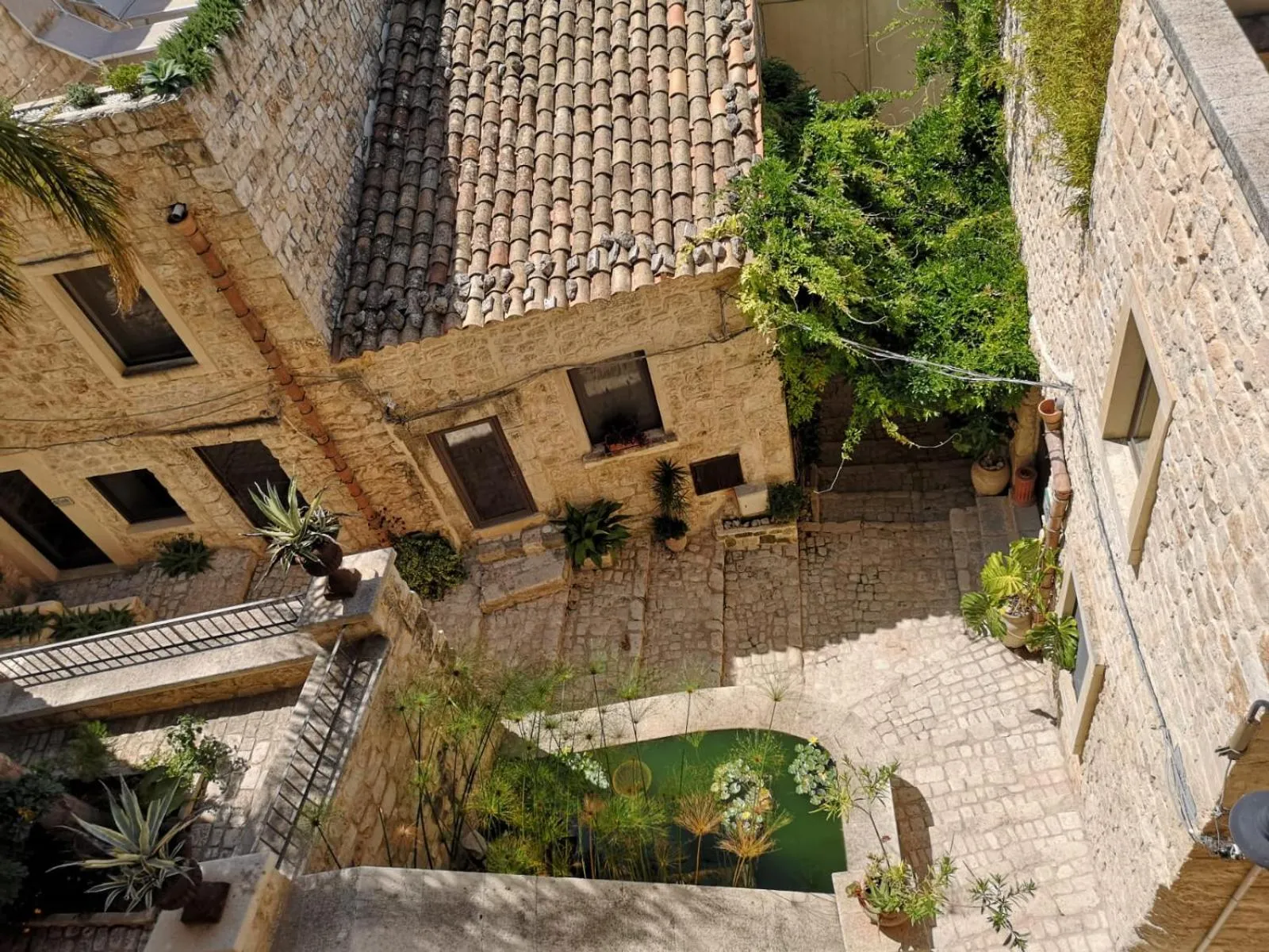 Street view in Borgo Hedone