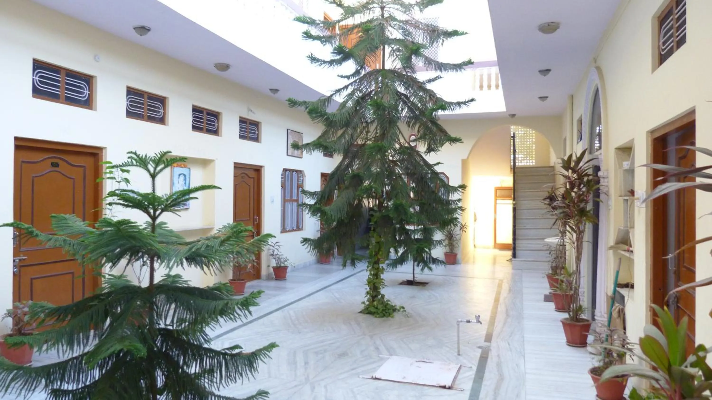 On site in Keshav Palace