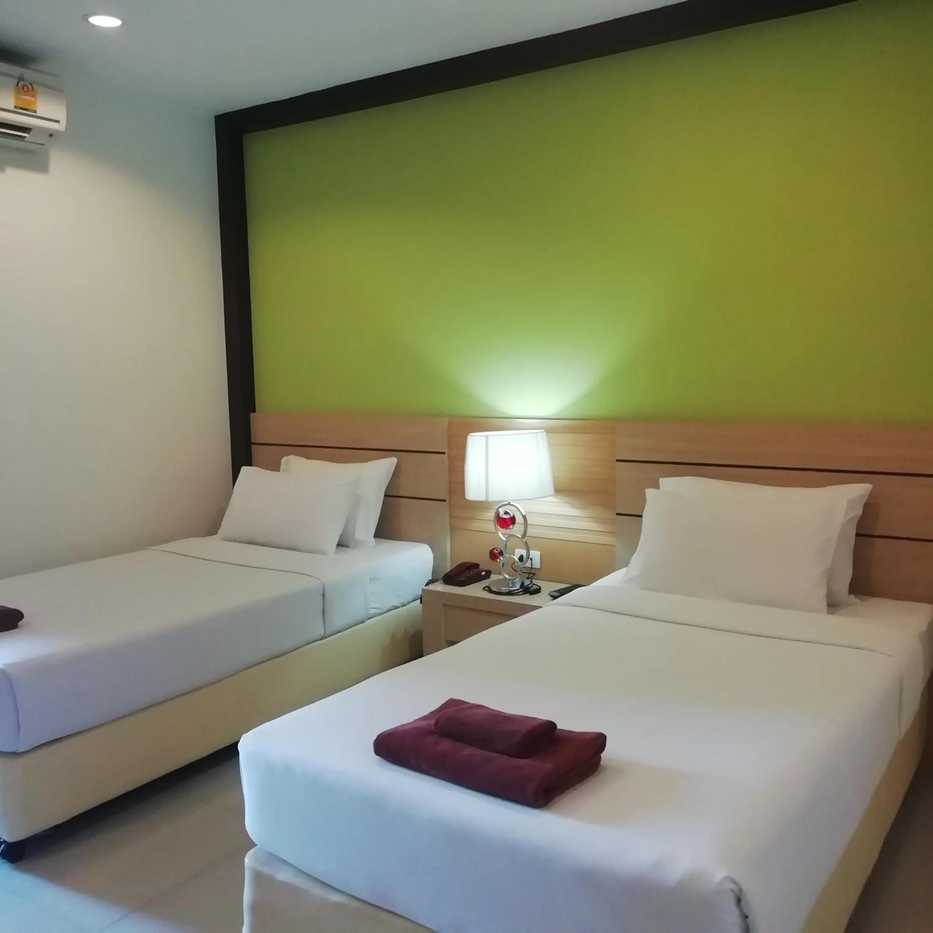 Bedroom, Bed in The Legacy Convention Hotel