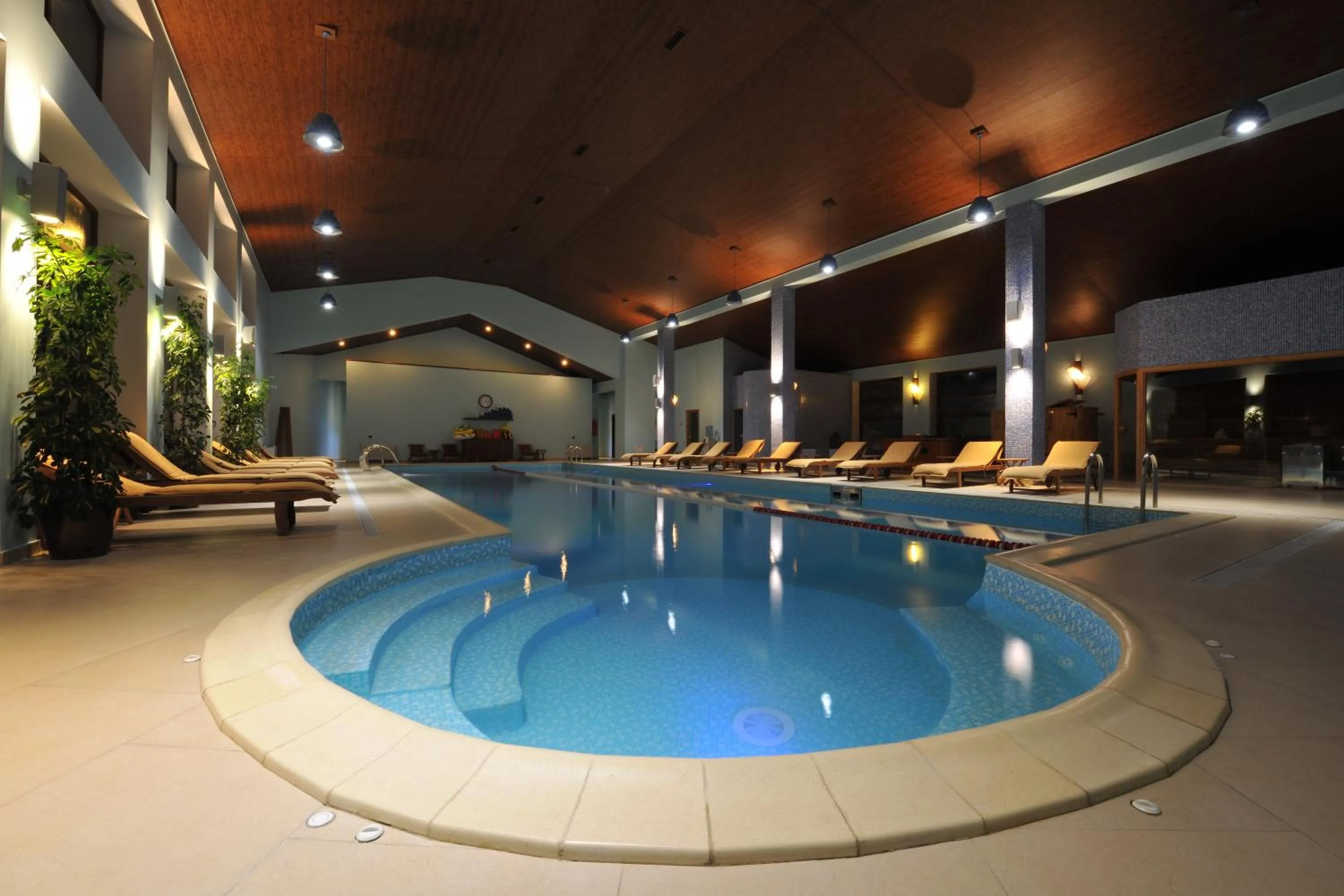 Swimming pool in El Resort Hotel