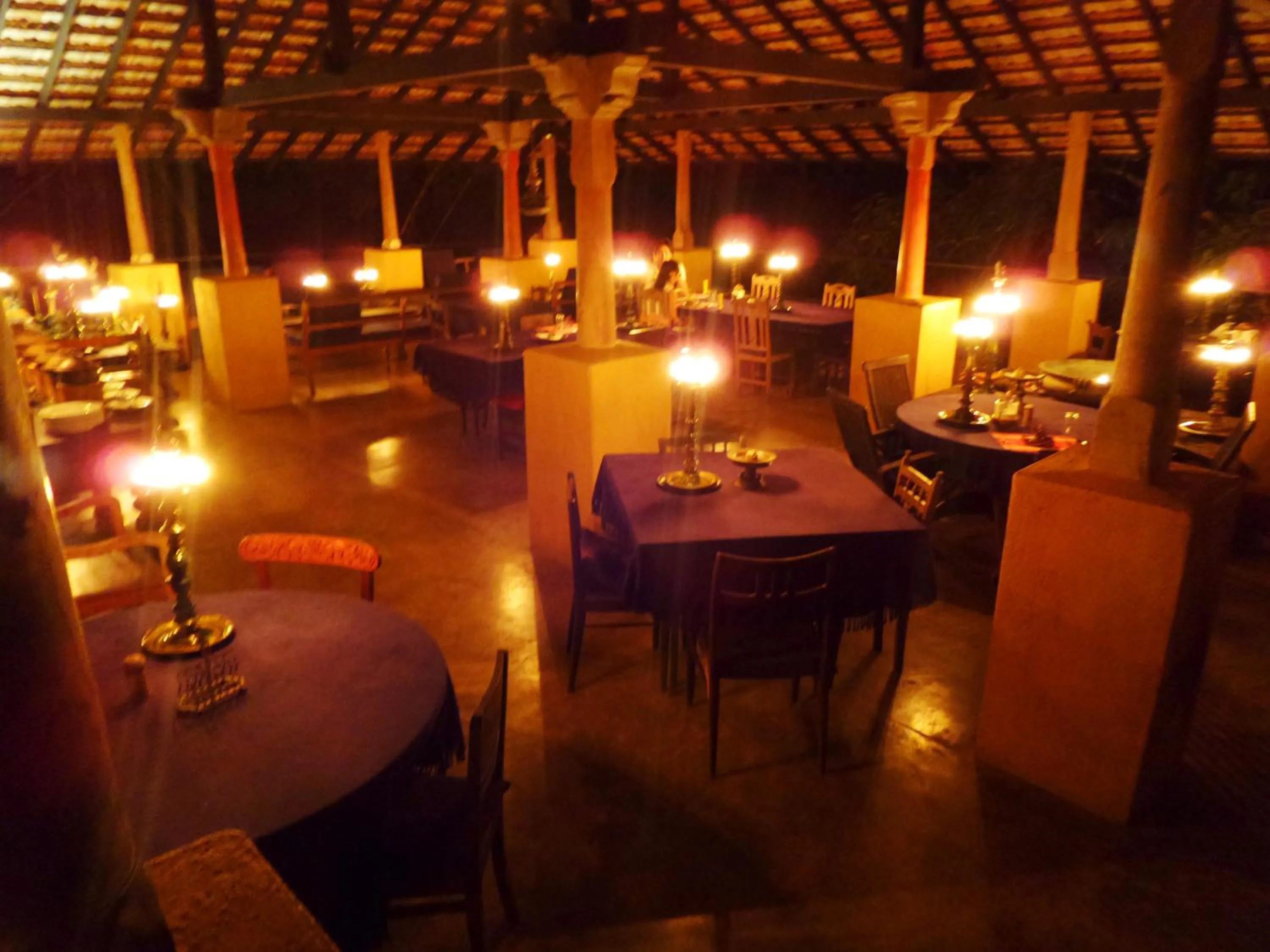 Restaurant/places to eat in The Kandy Samadhicentre