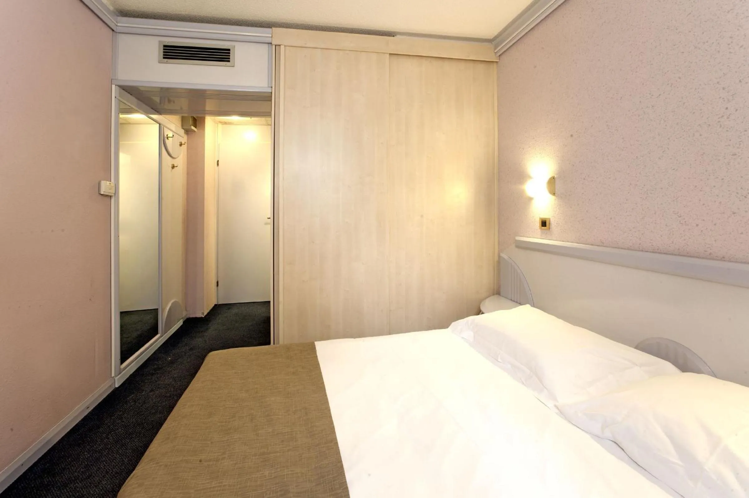 Bedroom, Bed in Hotel Plavi Plava Laguna