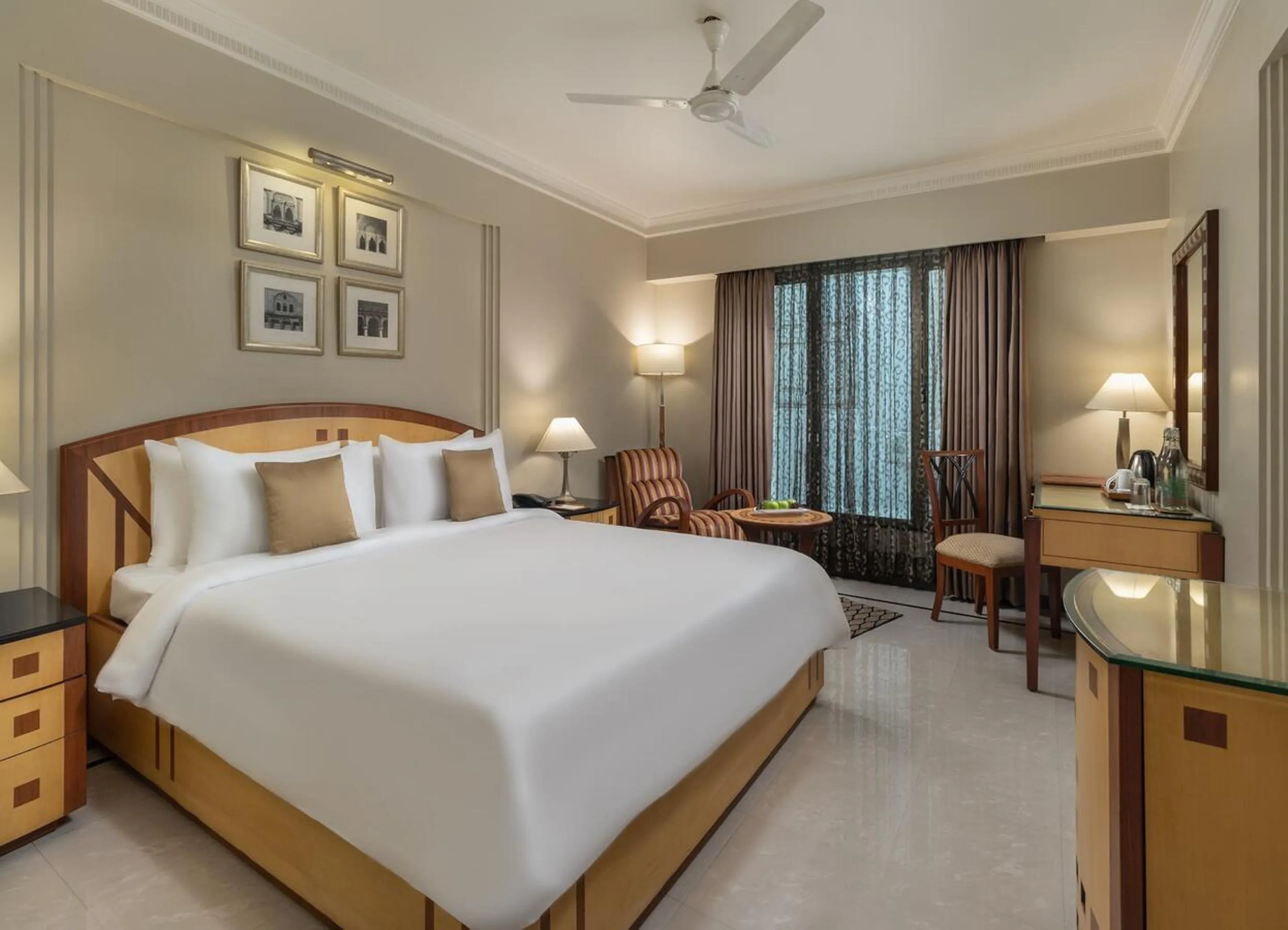 Bed in Sarovar Portico Kalupur Ahmedabad