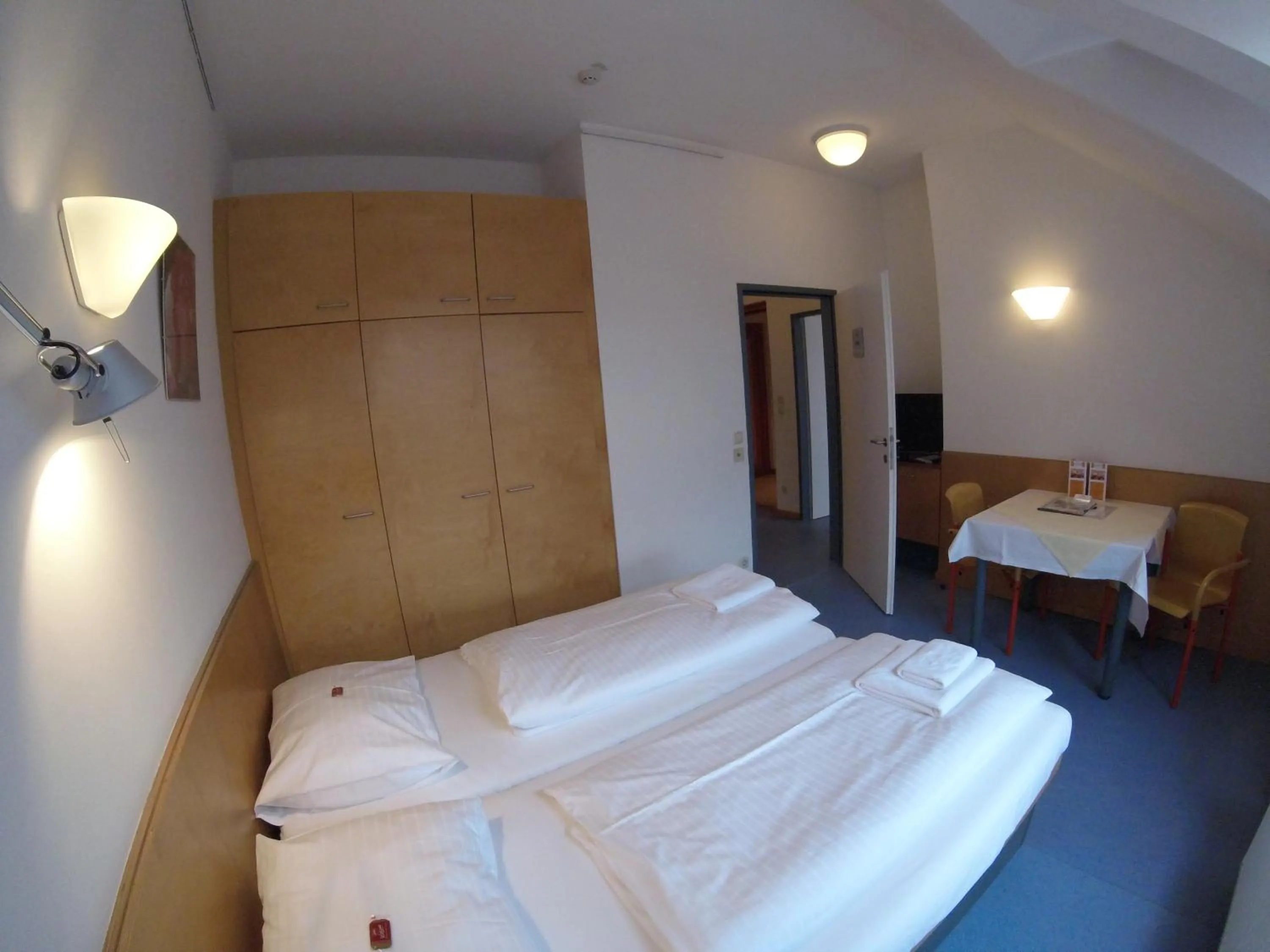 Photo of the whole room, Bed in Haus Mobene - Hotel Garni