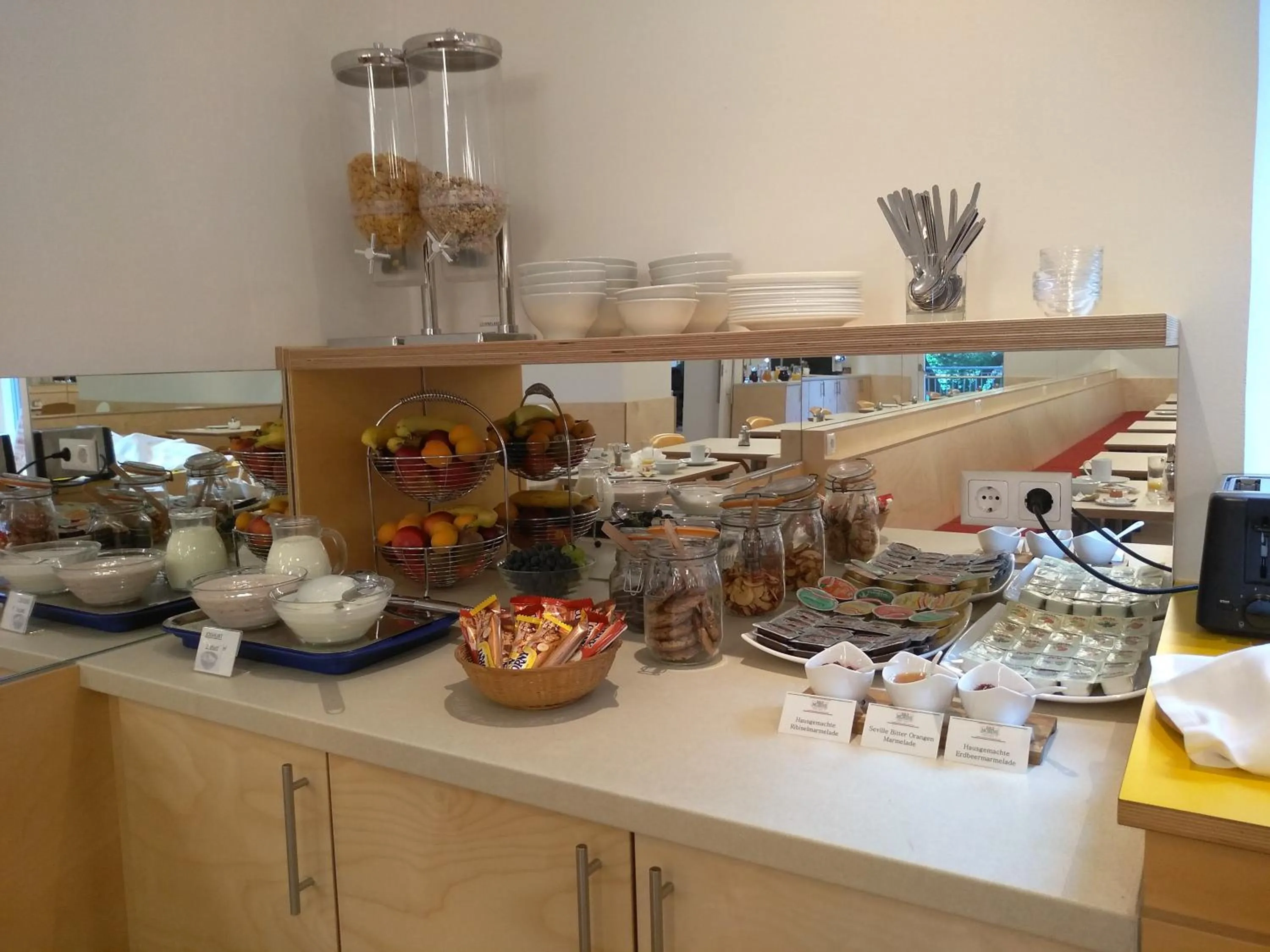 Breakfast in Haus Mobene - Hotel Garni