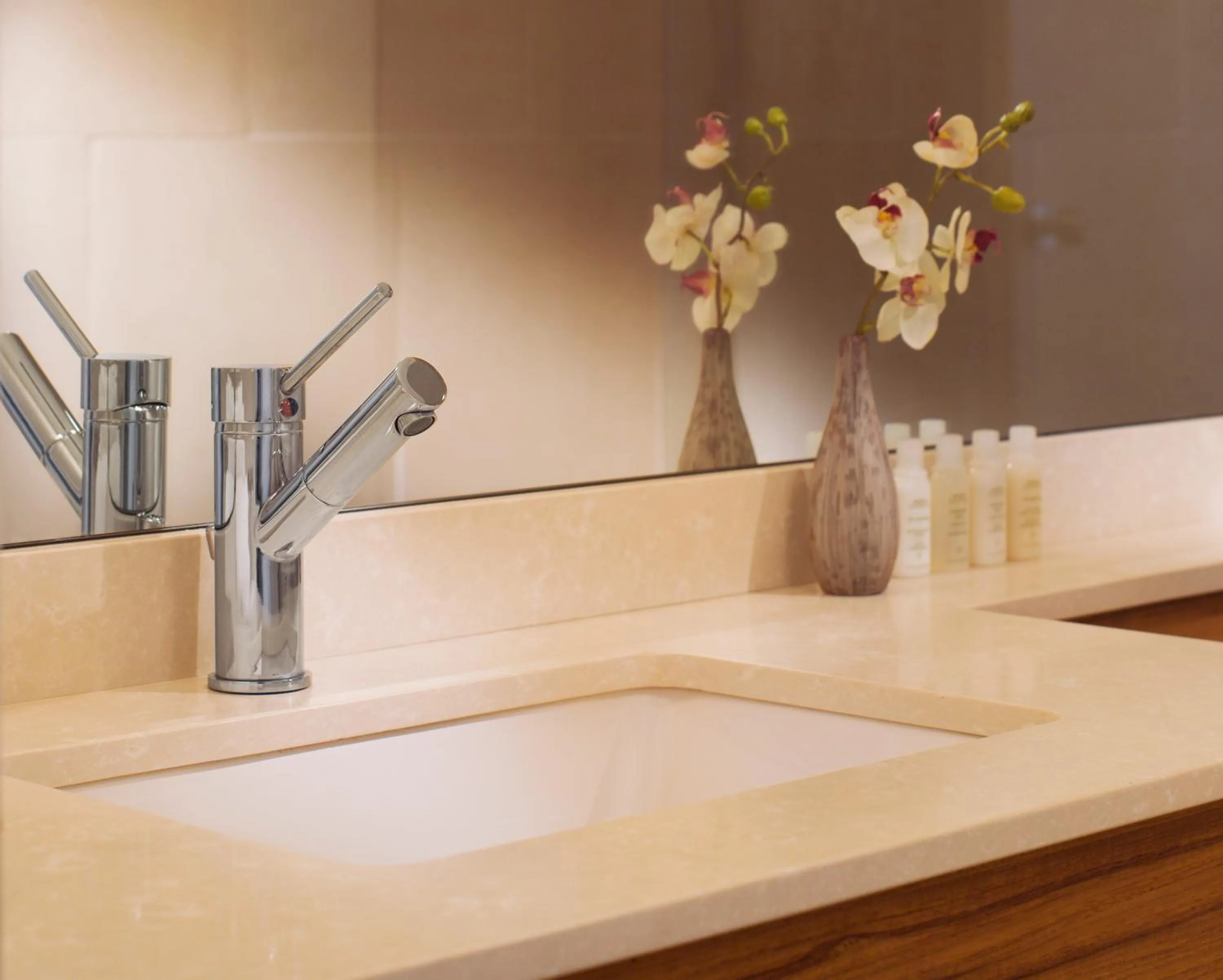 Bathroom in Mill Street Inn