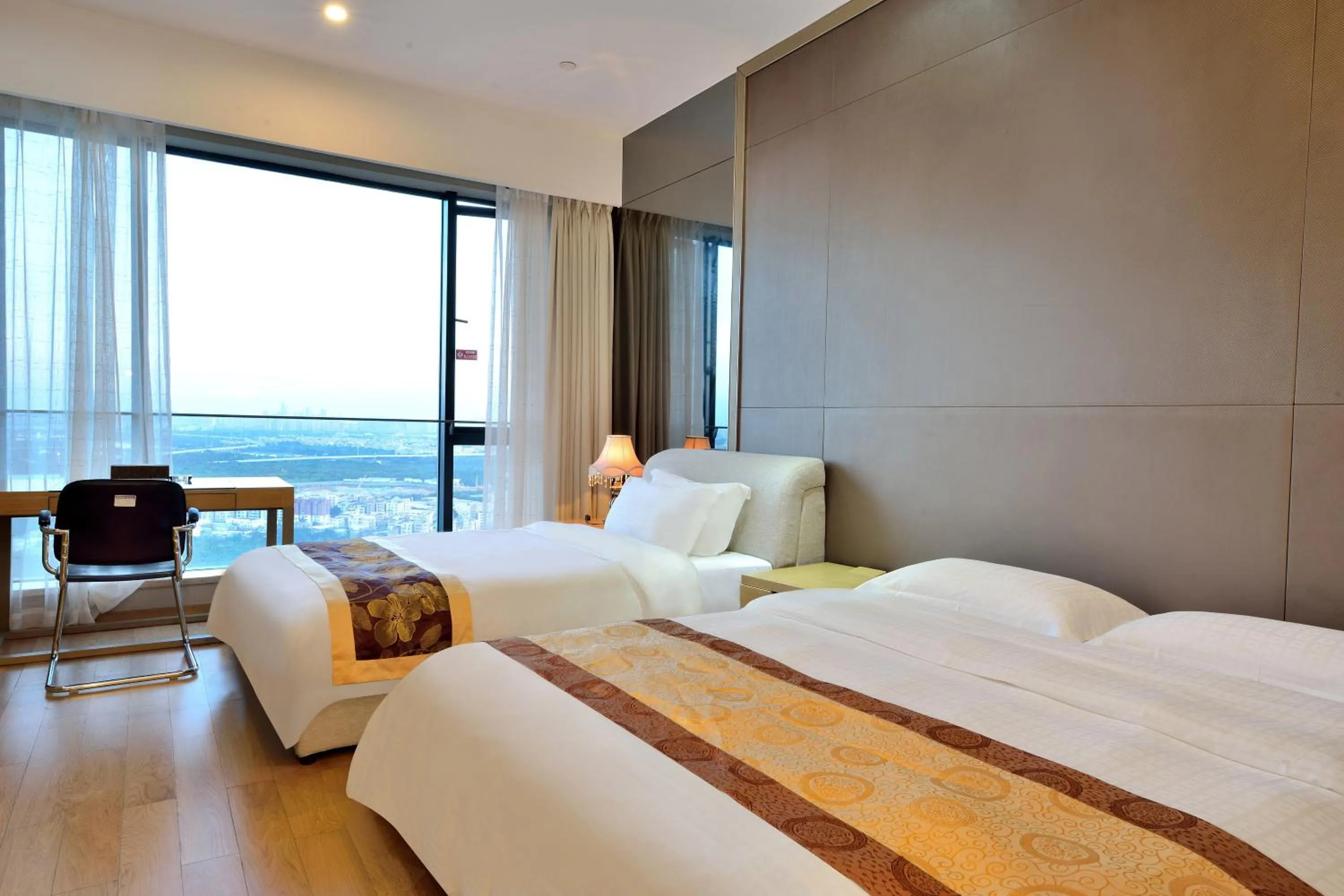 Bed in HeeFun Apartment GZ -Poly World Trading Center-walking distance to Canton Fair