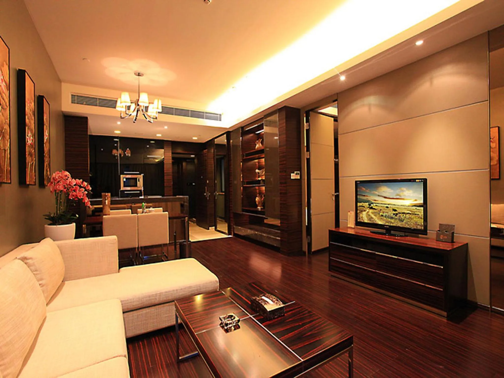 Seating area in HeeFun Apartment GZ -Poly World Trading Center-walking distance to Canton Fair