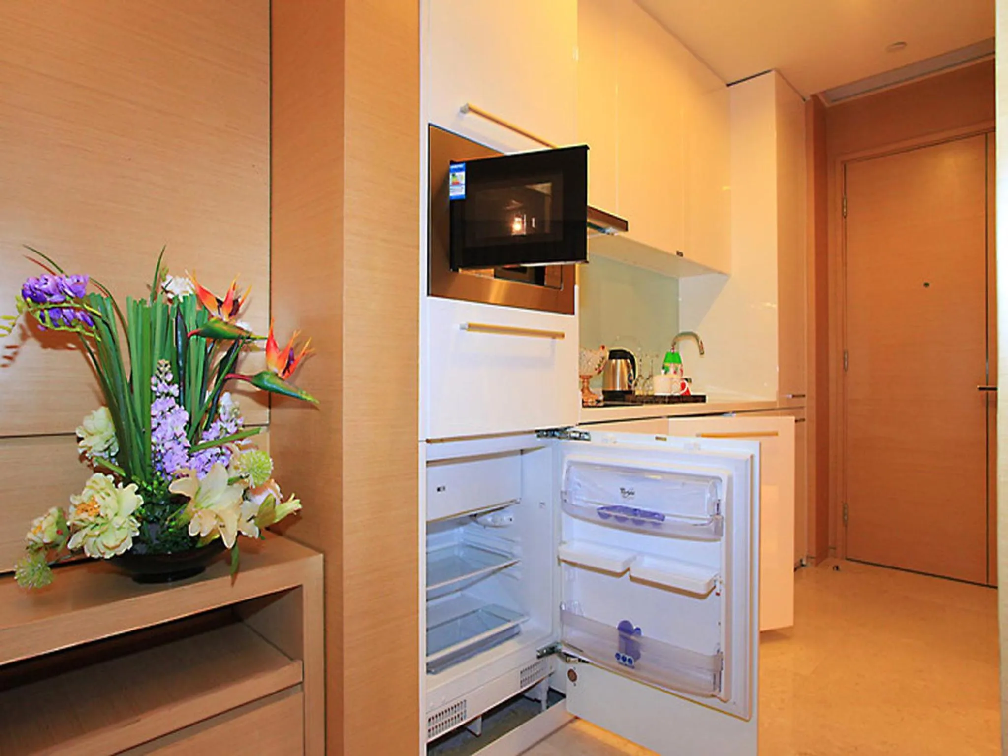 Kitchen or kitchenette in HeeFun Apartment GZ -Poly World Trading Center-walking distance to Canton Fair