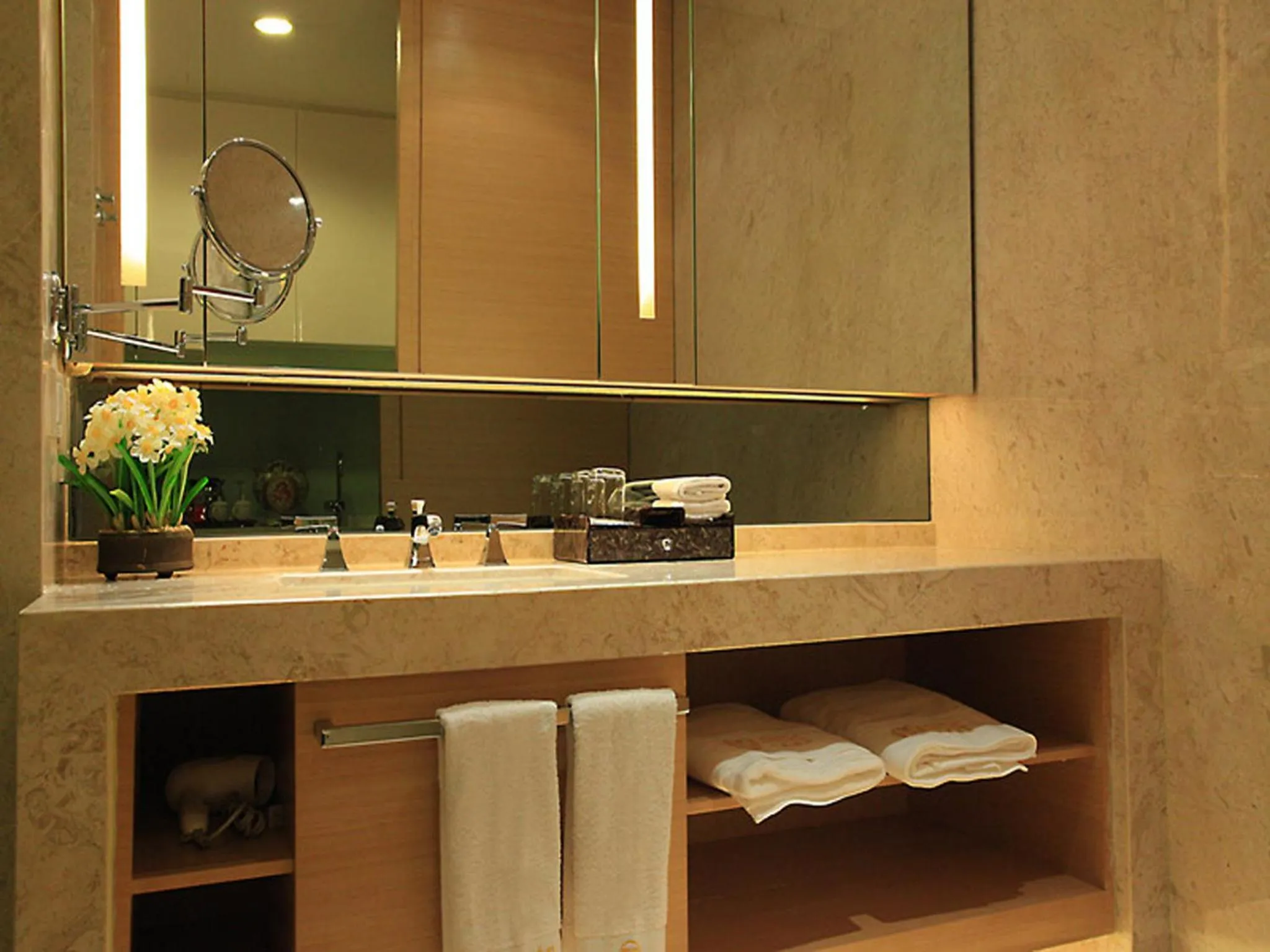 Bathroom in HeeFun Apartment GZ -Poly World Trading Center-walking distance to Canton Fair