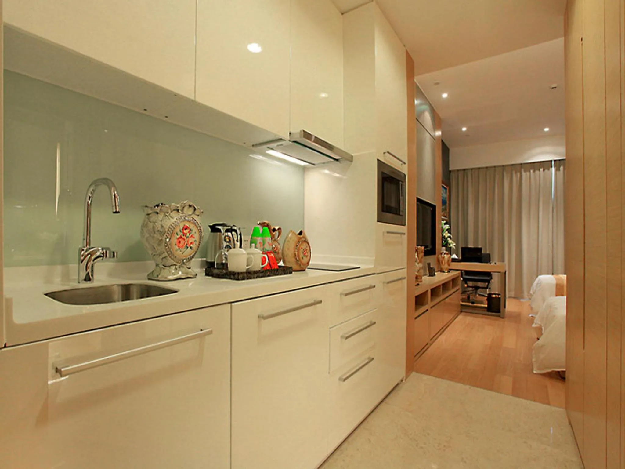 Kitchen or kitchenette in HeeFun Apartment GZ -Poly World Trading Center-walking distance to Canton Fair