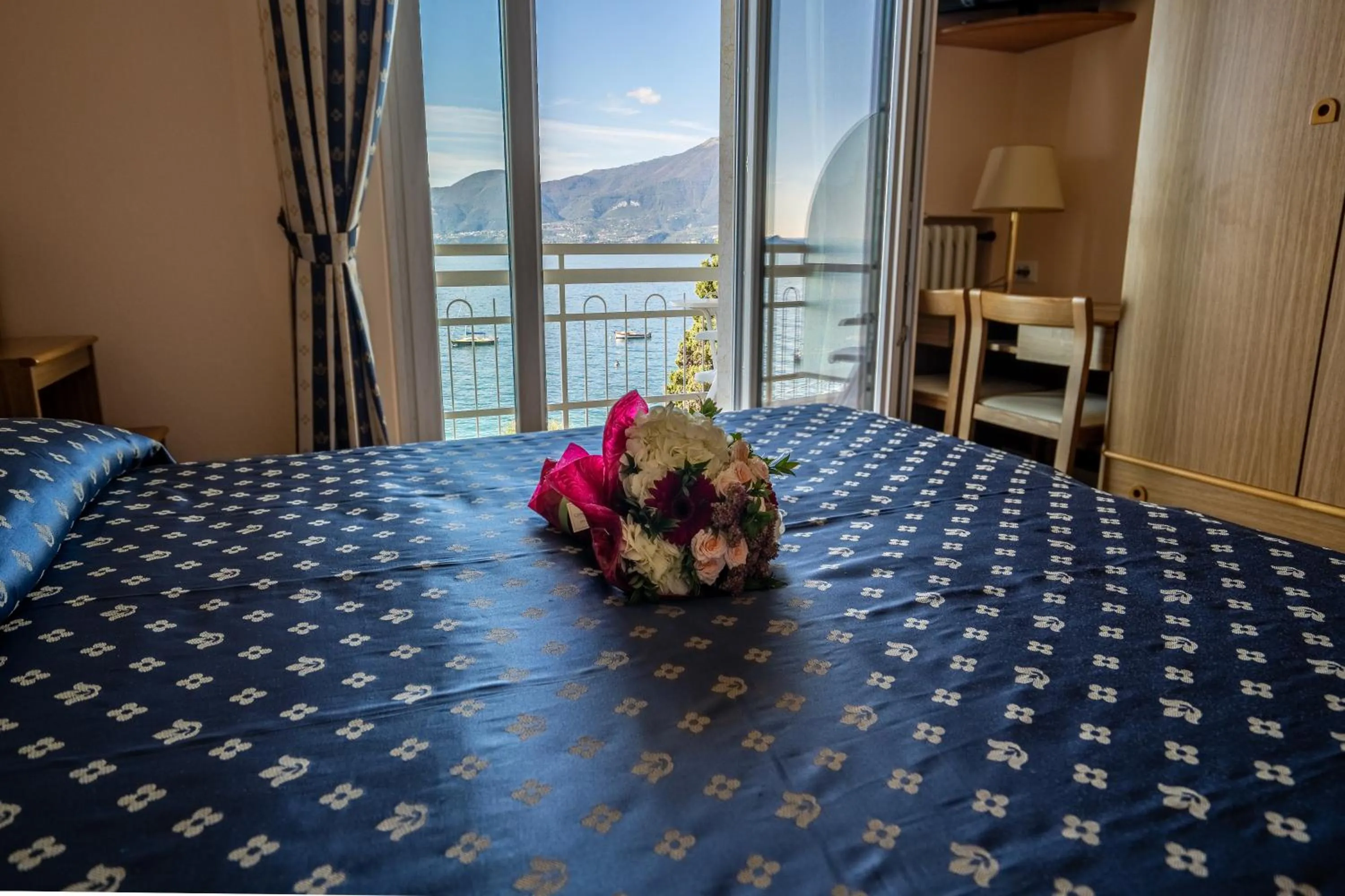 Bed in Hotel Benacus Torri del Benaco