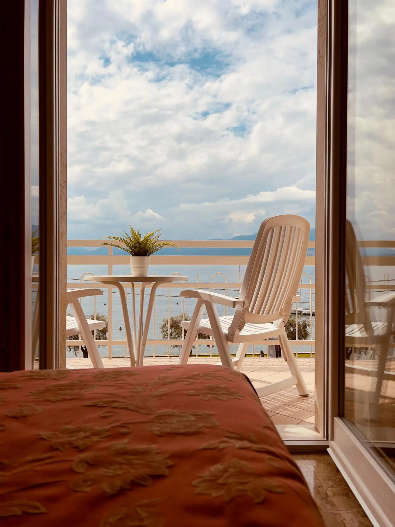 Natural landscape in Hotel Benacus Torri del Benaco