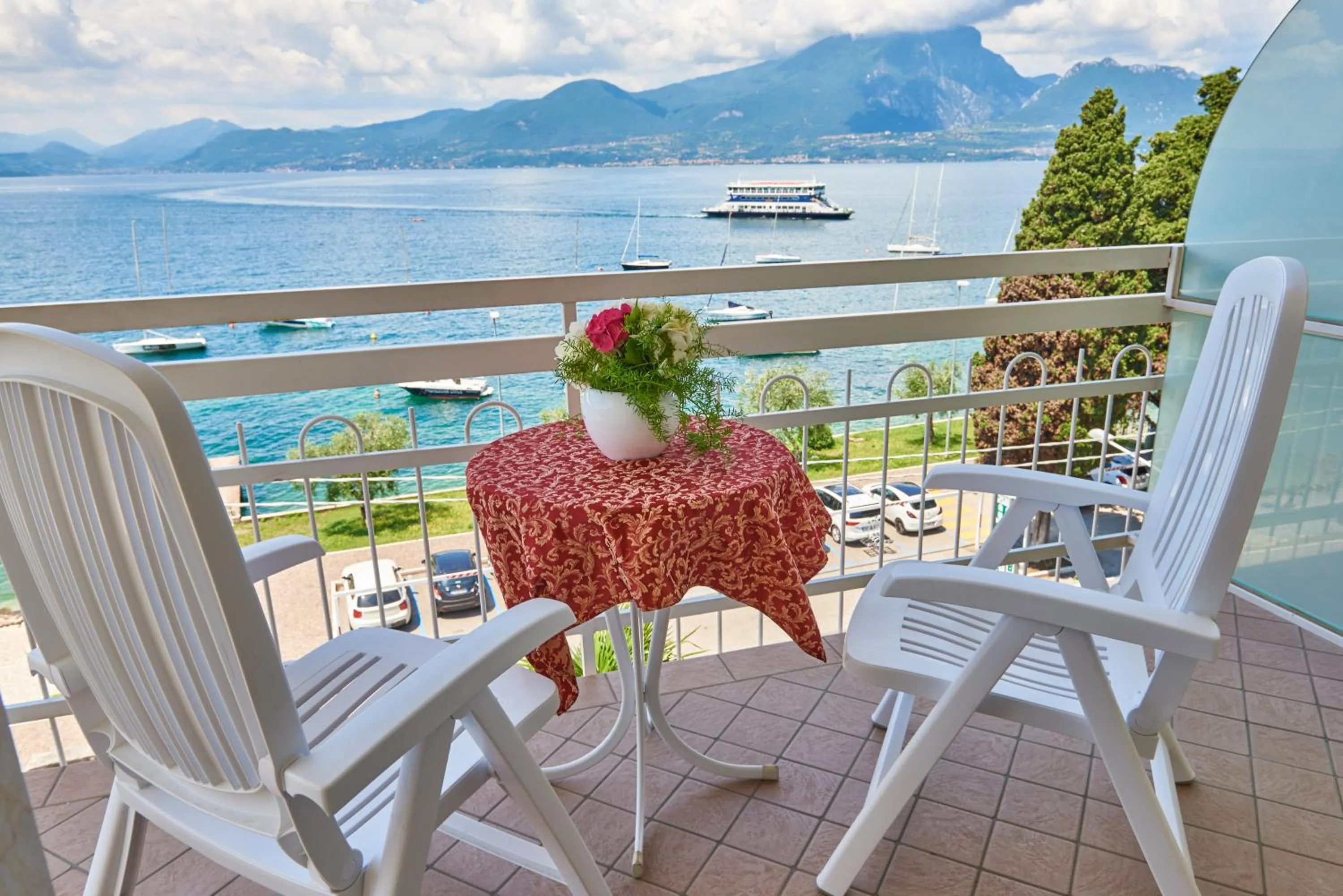 Balcony/Terrace in Hotel Benacus Torri del Benaco