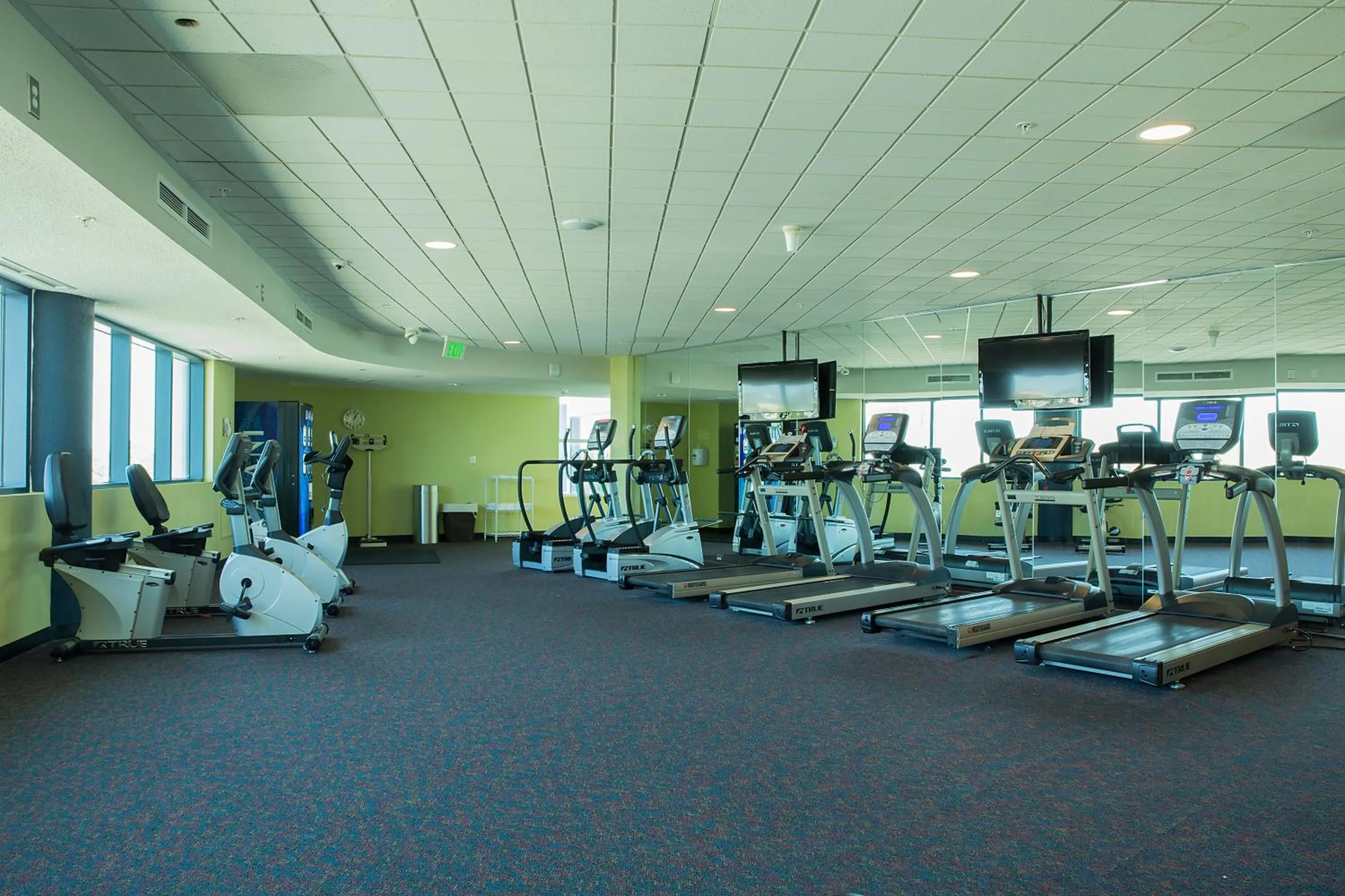 Fitness centre/facilities in Avista Resort
