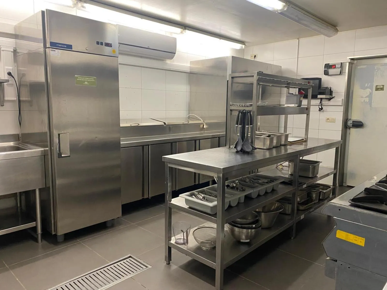 Kitchen or kitchenette in Landgoed De Hoogmolen