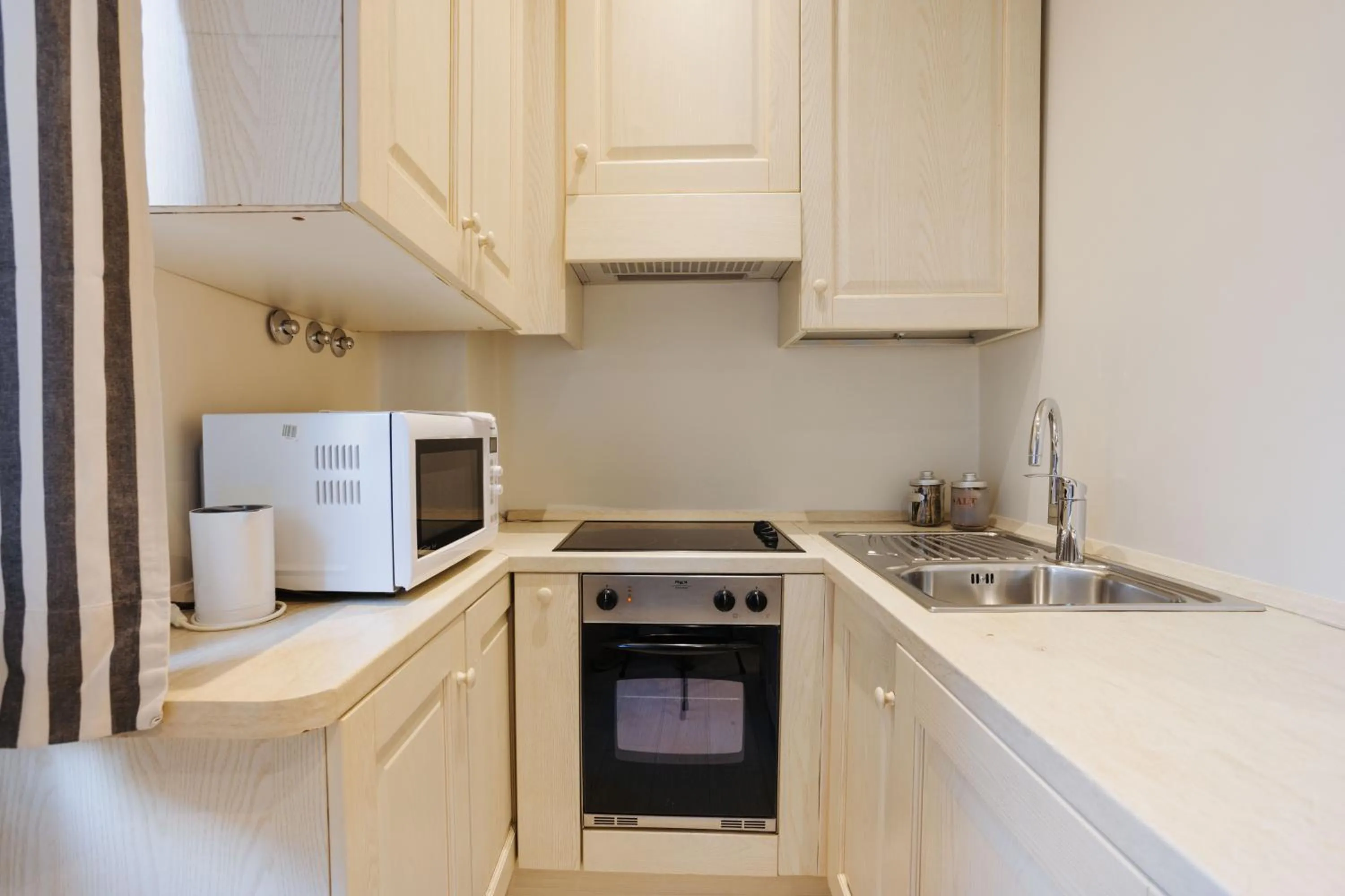 Kitchen or kitchenette in Palazzo Dalla Rosa Prati