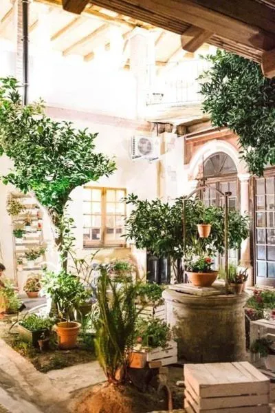 Garden in B&B Stentadì