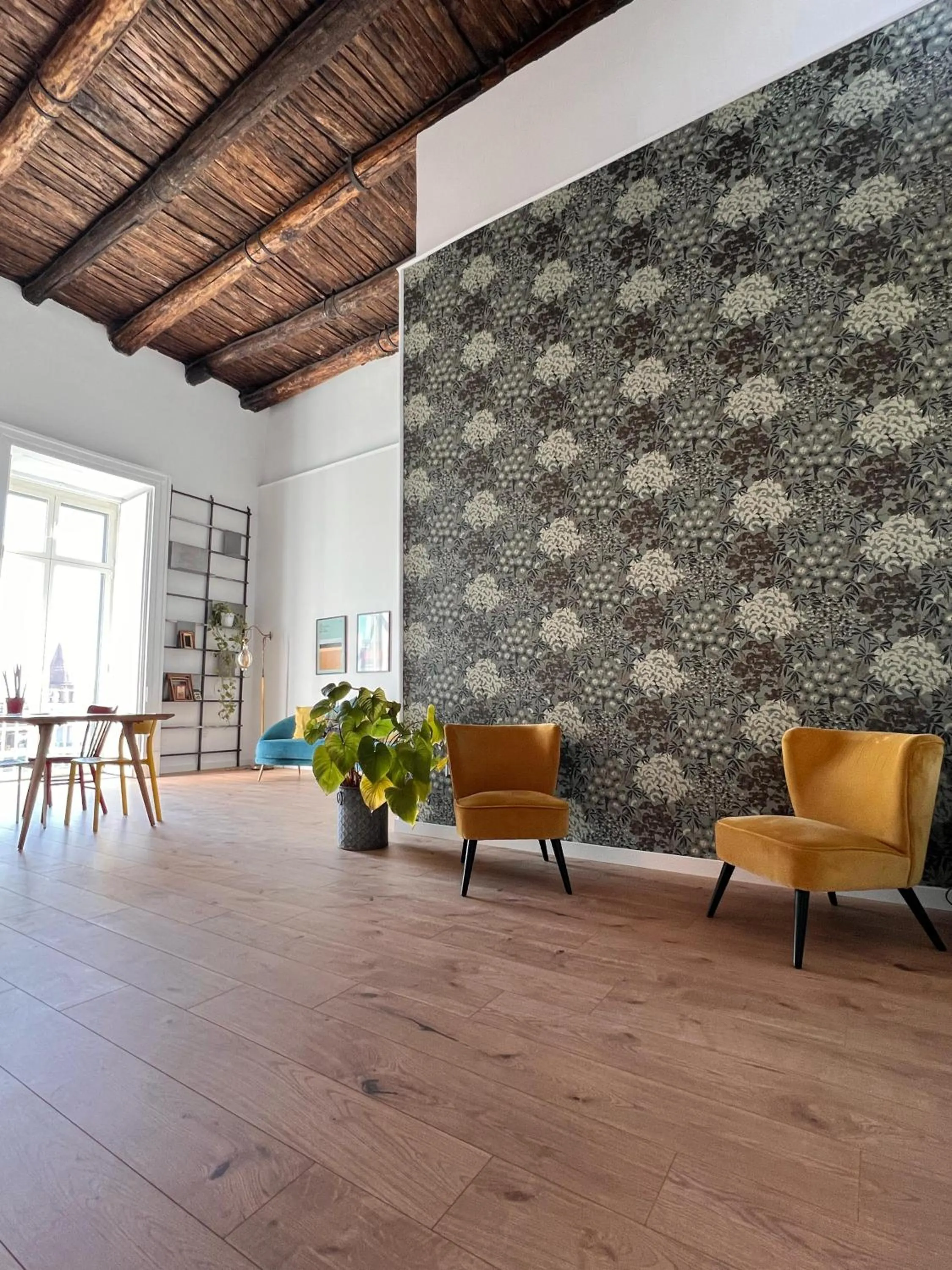 Seating area in Bellini View