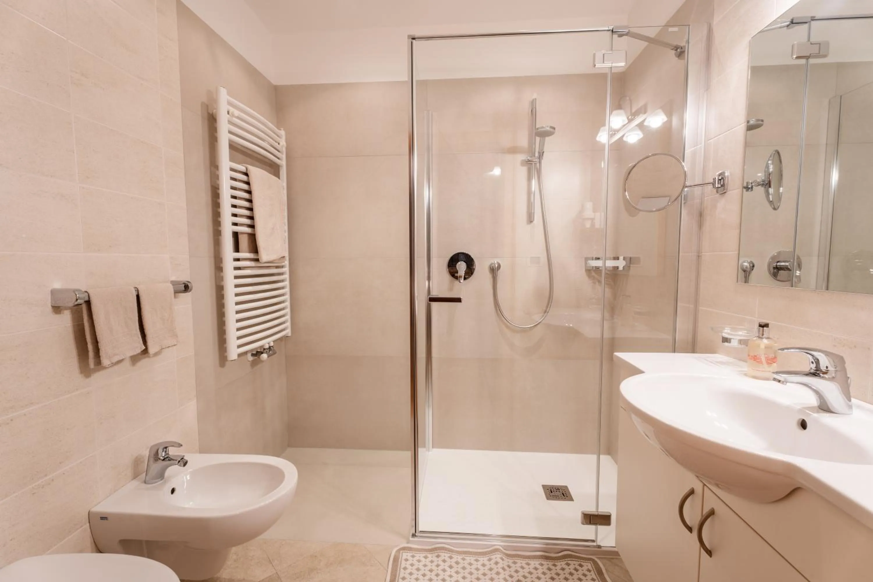 Shower in Residence Cesa Ladina