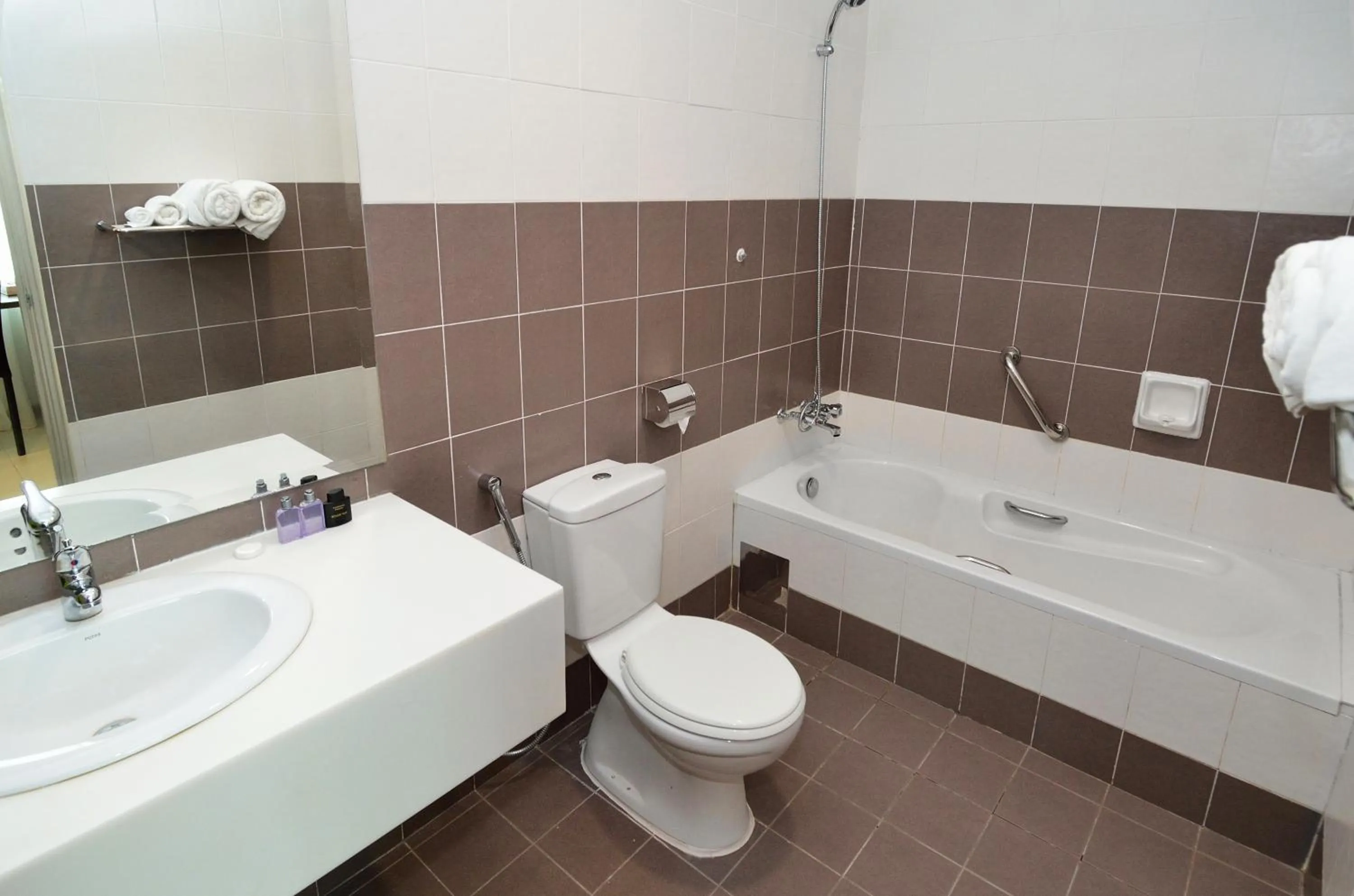 Toilet in Holiday Villa Hotel & Suites Kota Bharu - Wakaf Che Yeh, Night Market