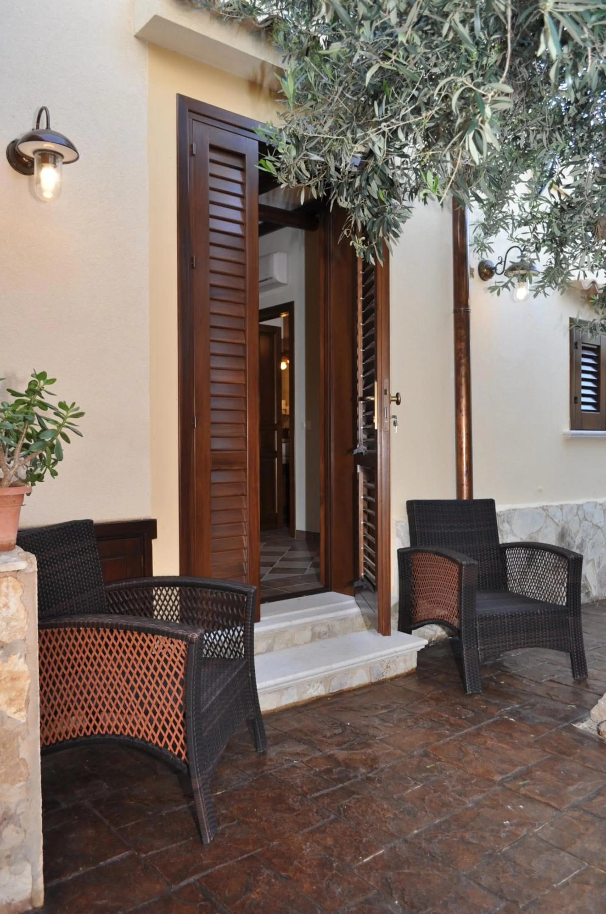 Facade/entrance in Krimar Hotel