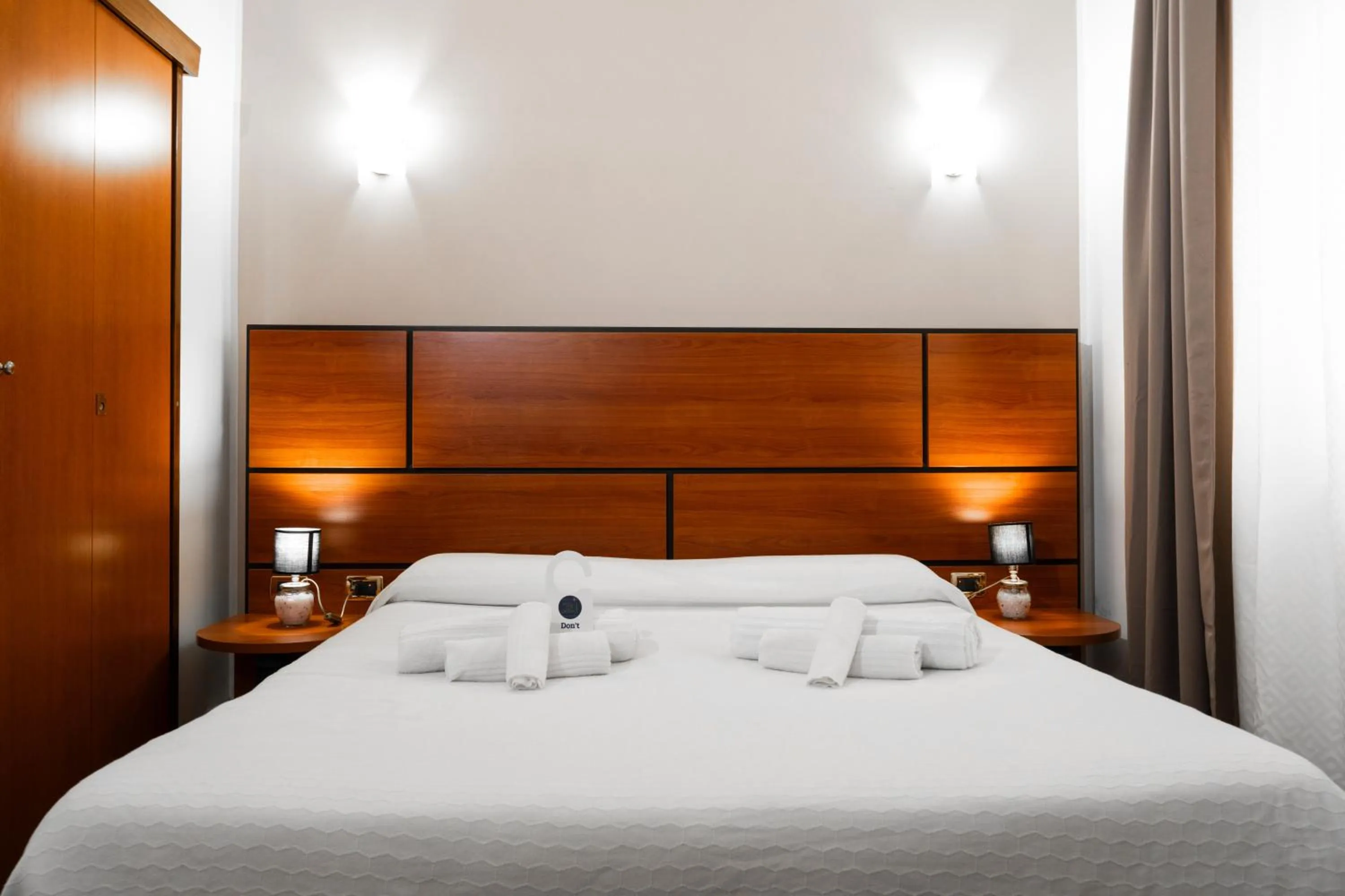 Bed in Hotel City Center