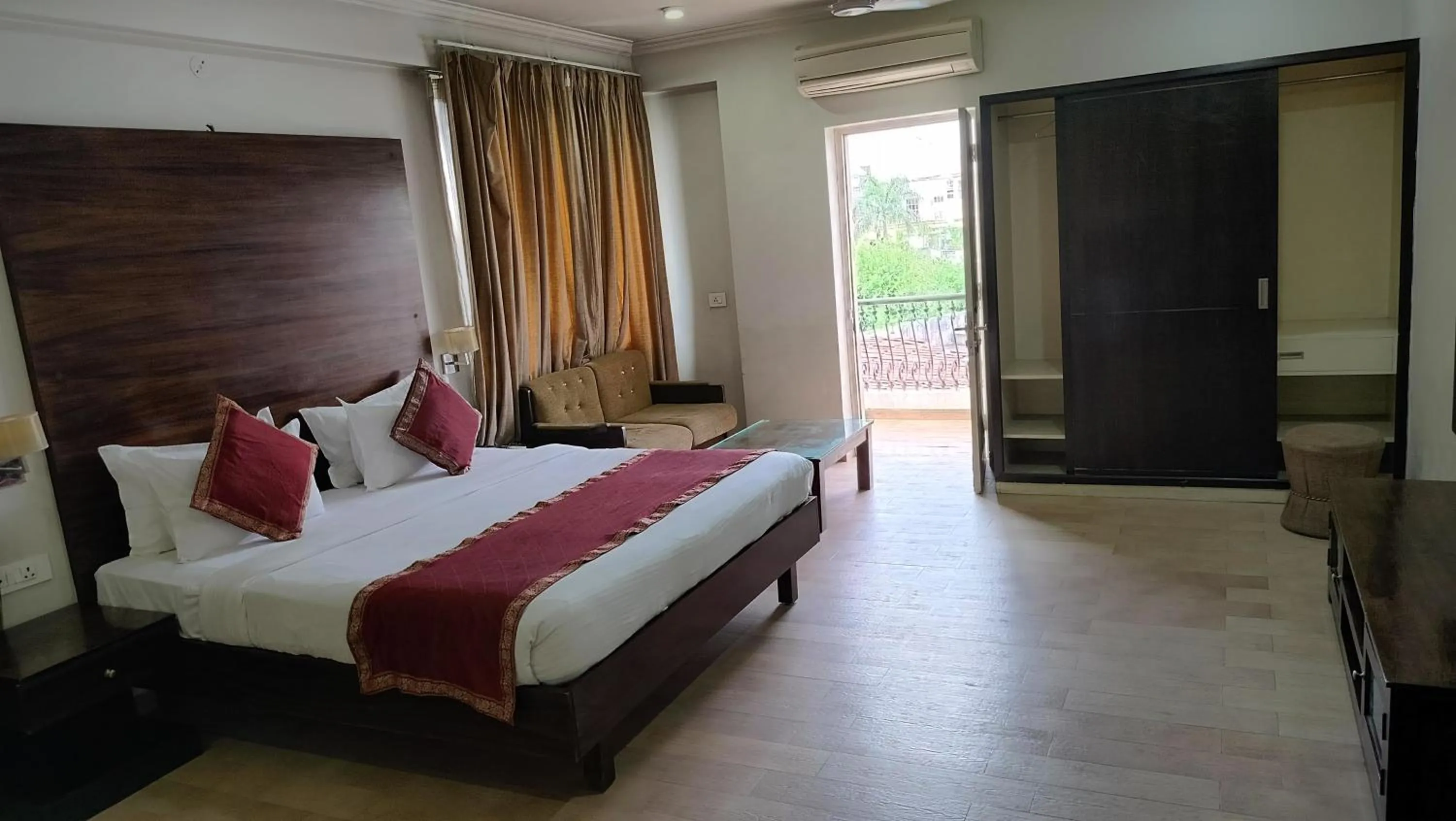 Bedroom, Bed in 66 Residencey