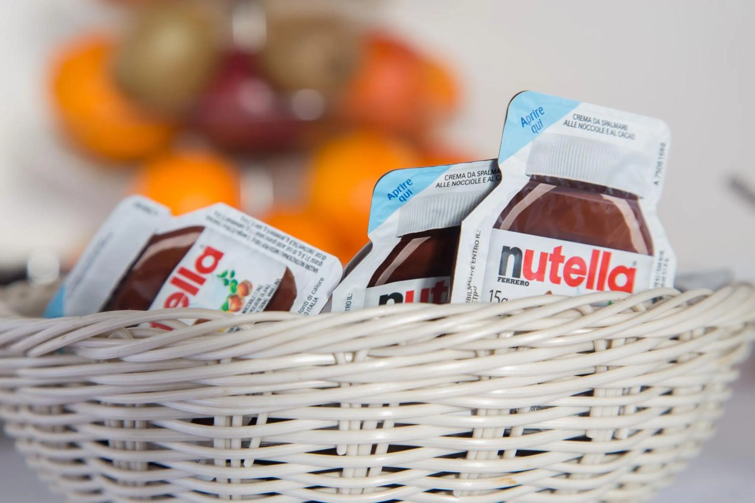 Restaurant/places to eat in Hearth Hotel