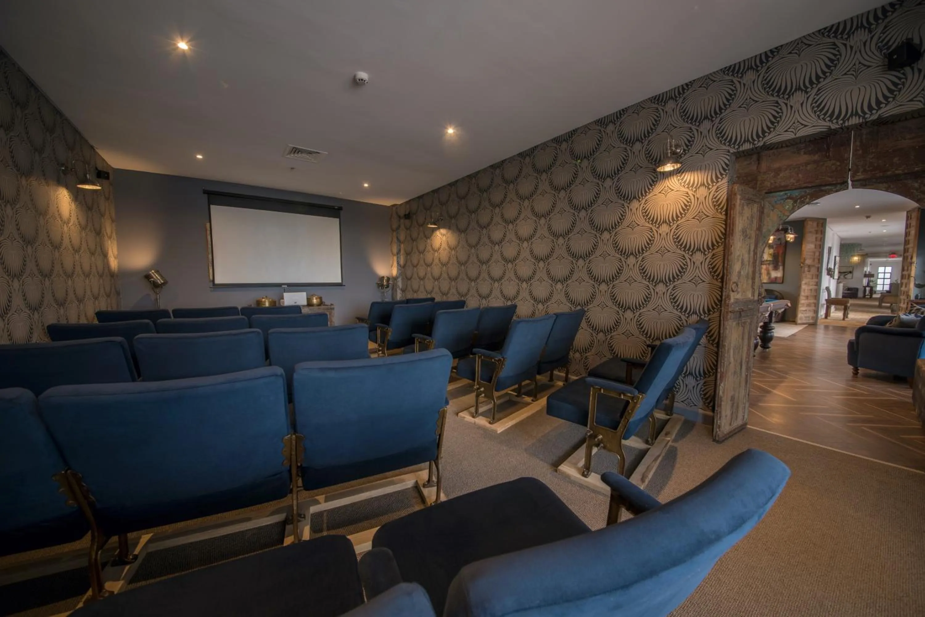 Lounge or bar in Latitude 0 Degrees