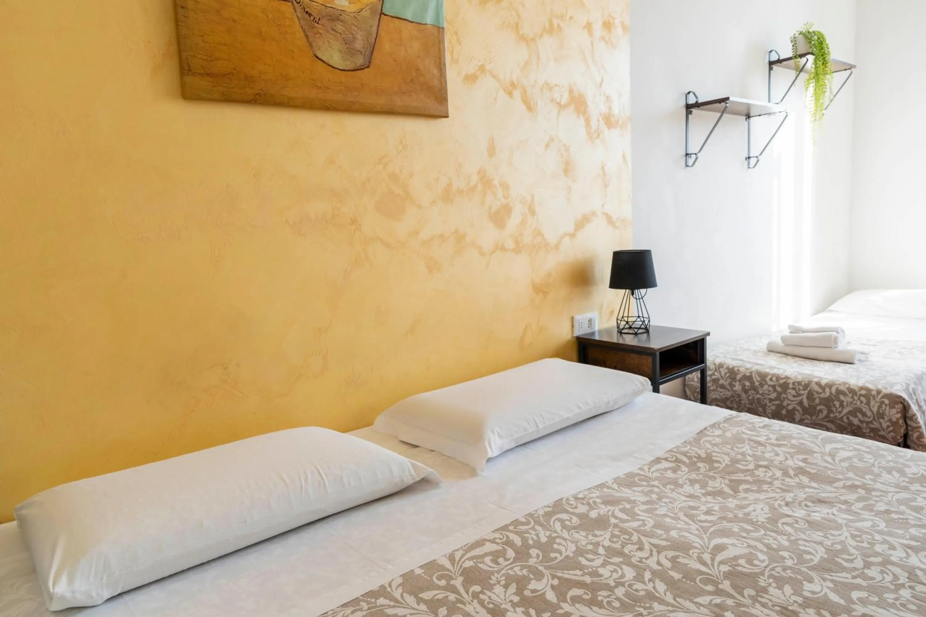 Bed in St. Peter Central Rooms B&B