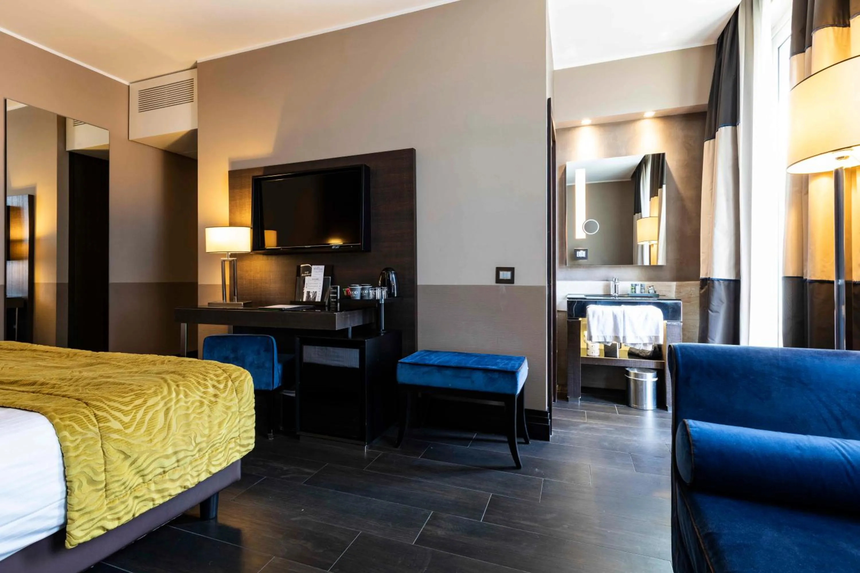 Bed in Rome Times Hotel