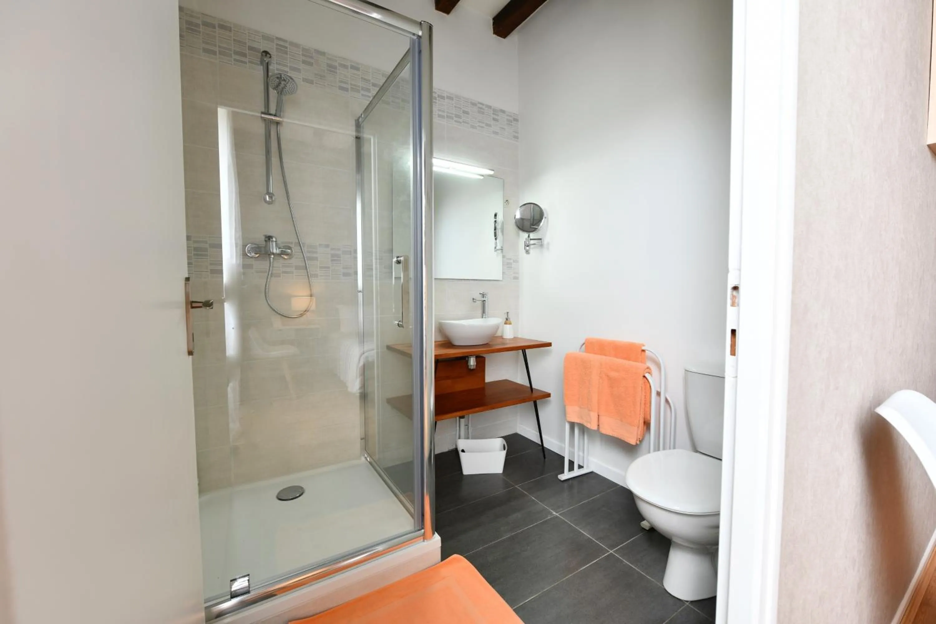 Bathroom in Maison d'Hôtes Canterou