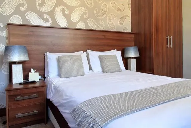 Bed in Park Hotel