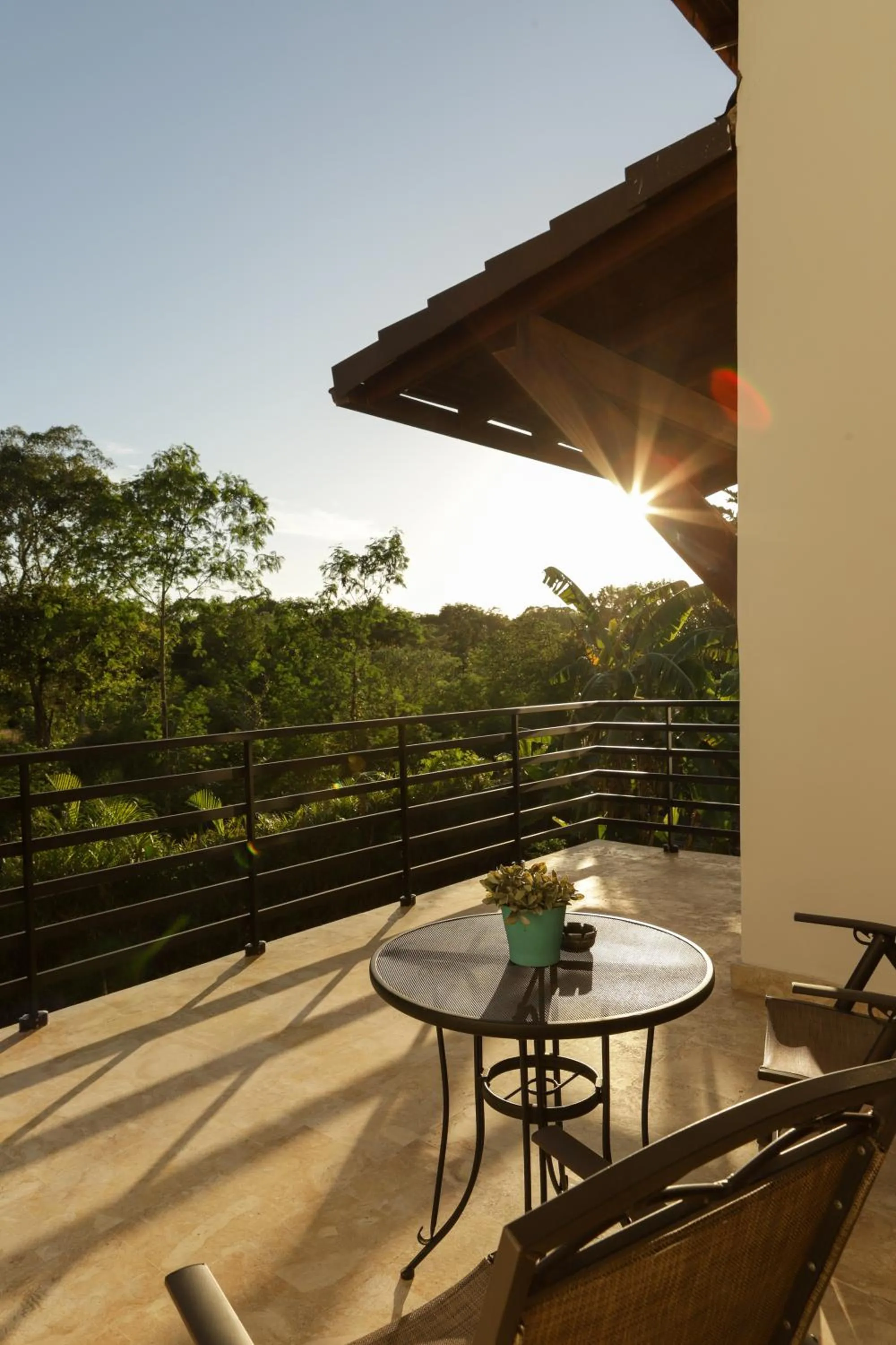 Sybaris Suites & Residences