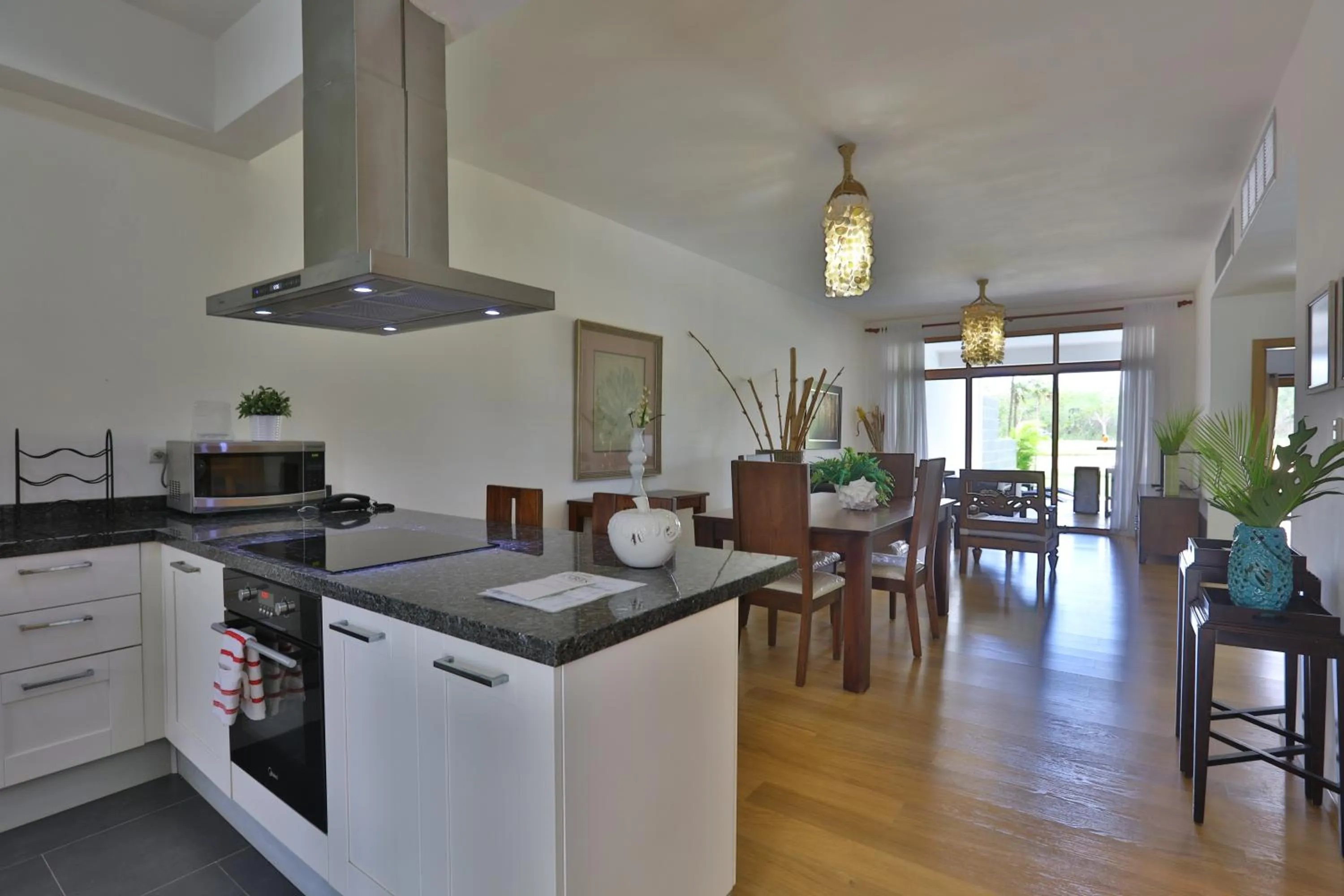 Sybaris Suites & Residences