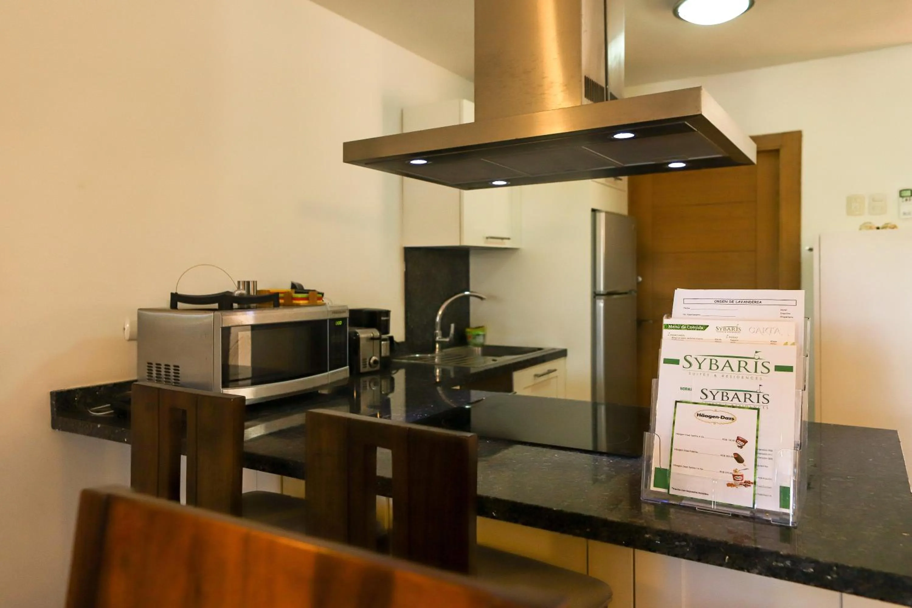 Sybaris Suites & Residences