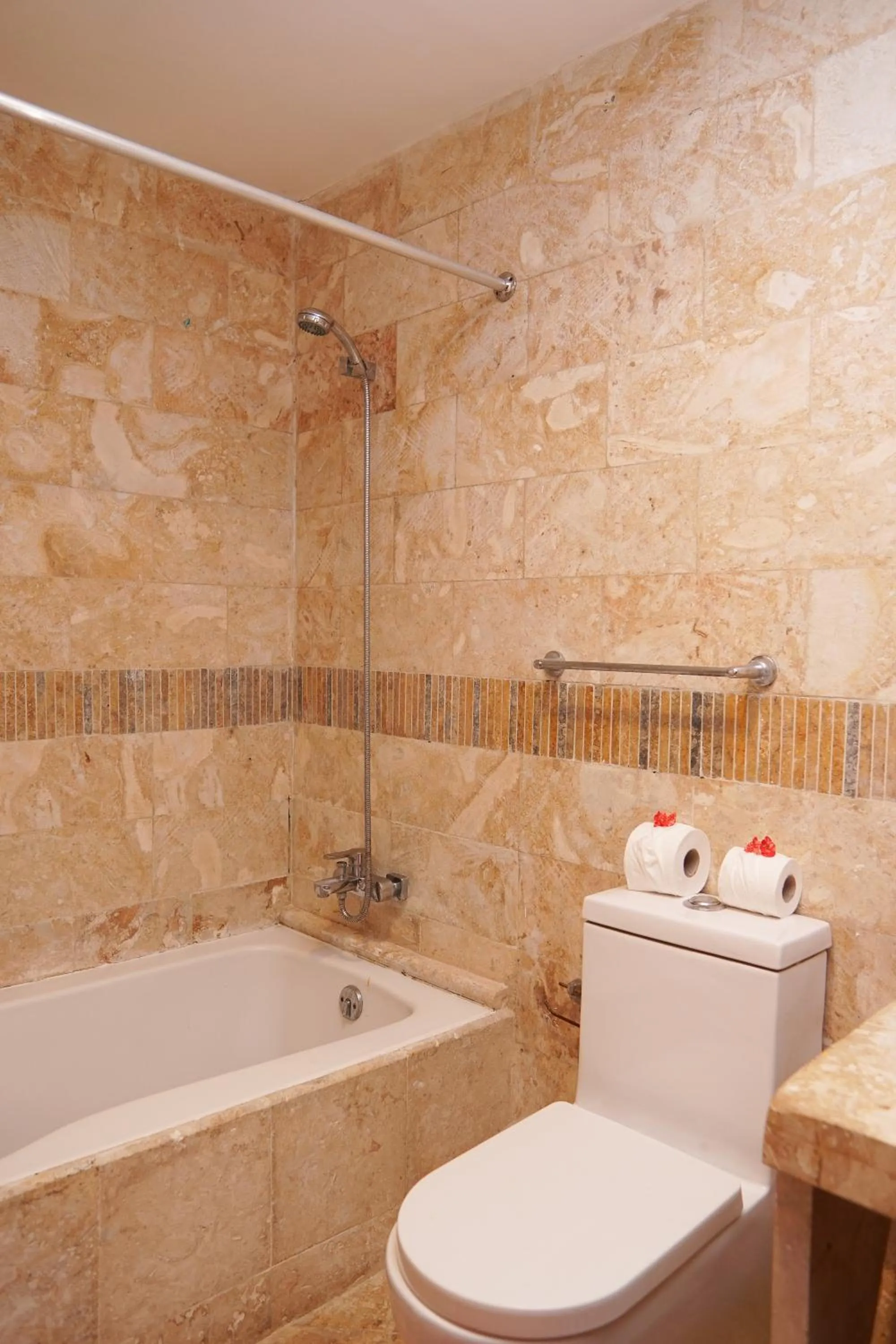 Sybaris Suites & Residences