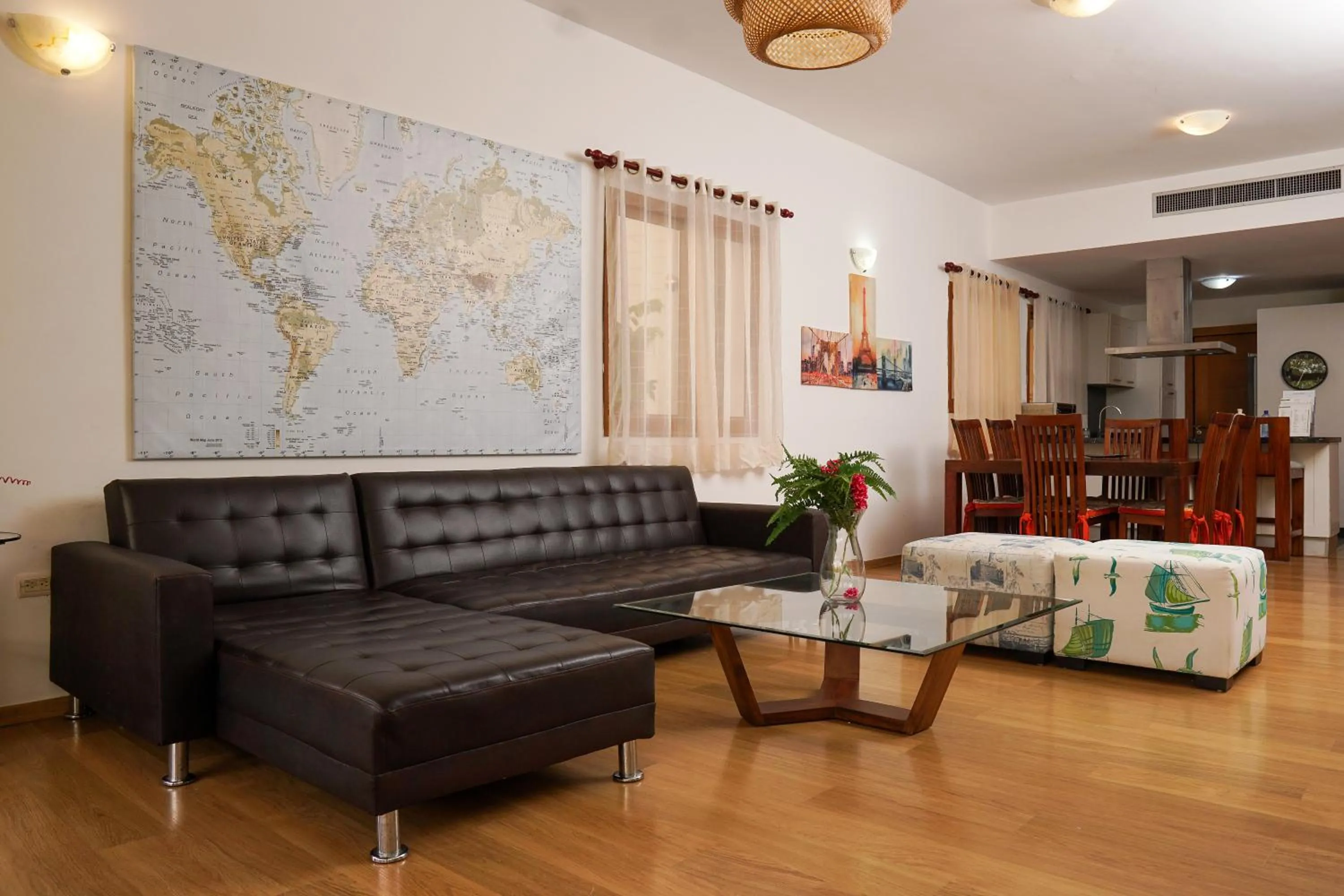 Sybaris Suites & Residences